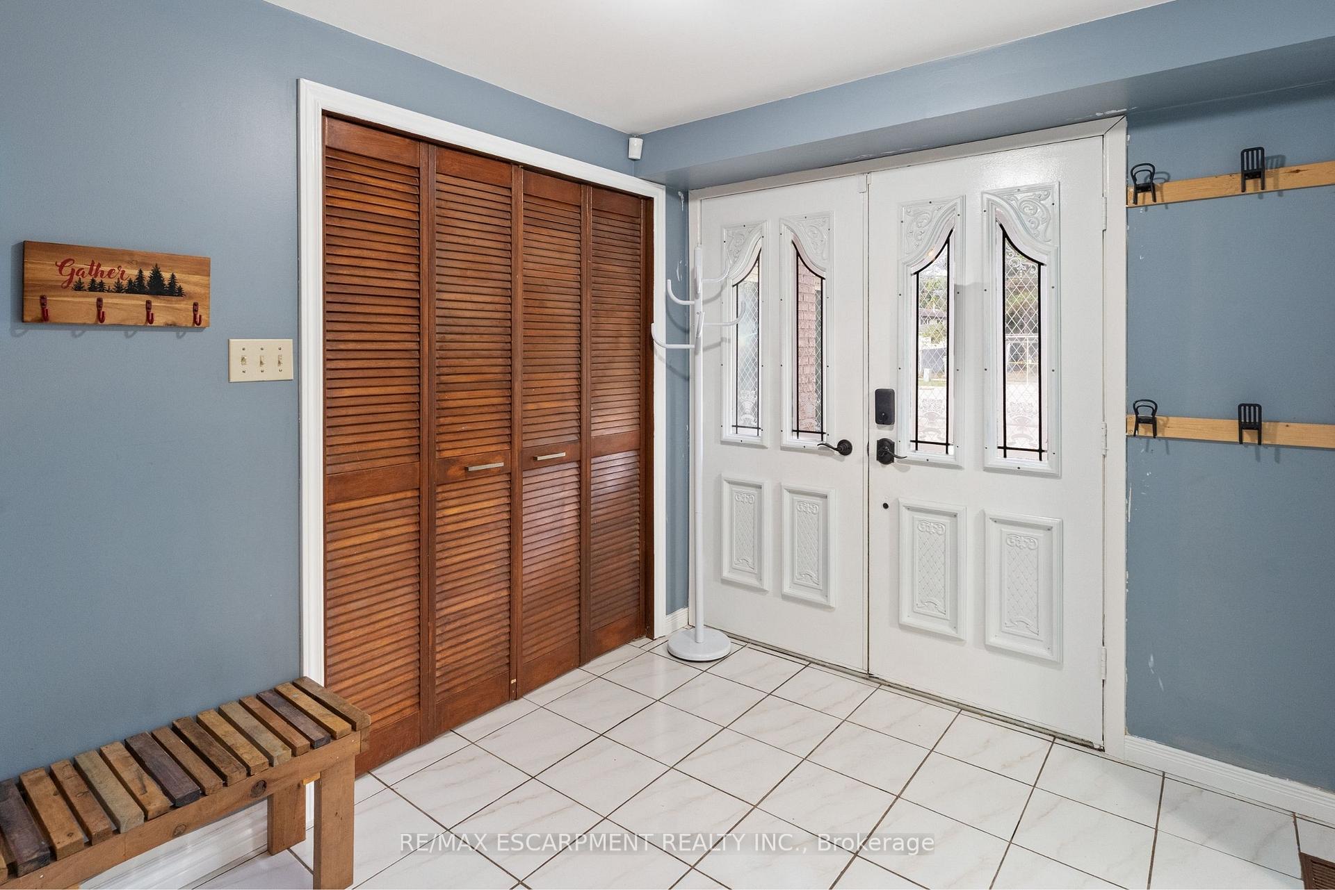 Photo 5 of 425 Greenhill Avenue, Hamilton, Vincent — HOMEH