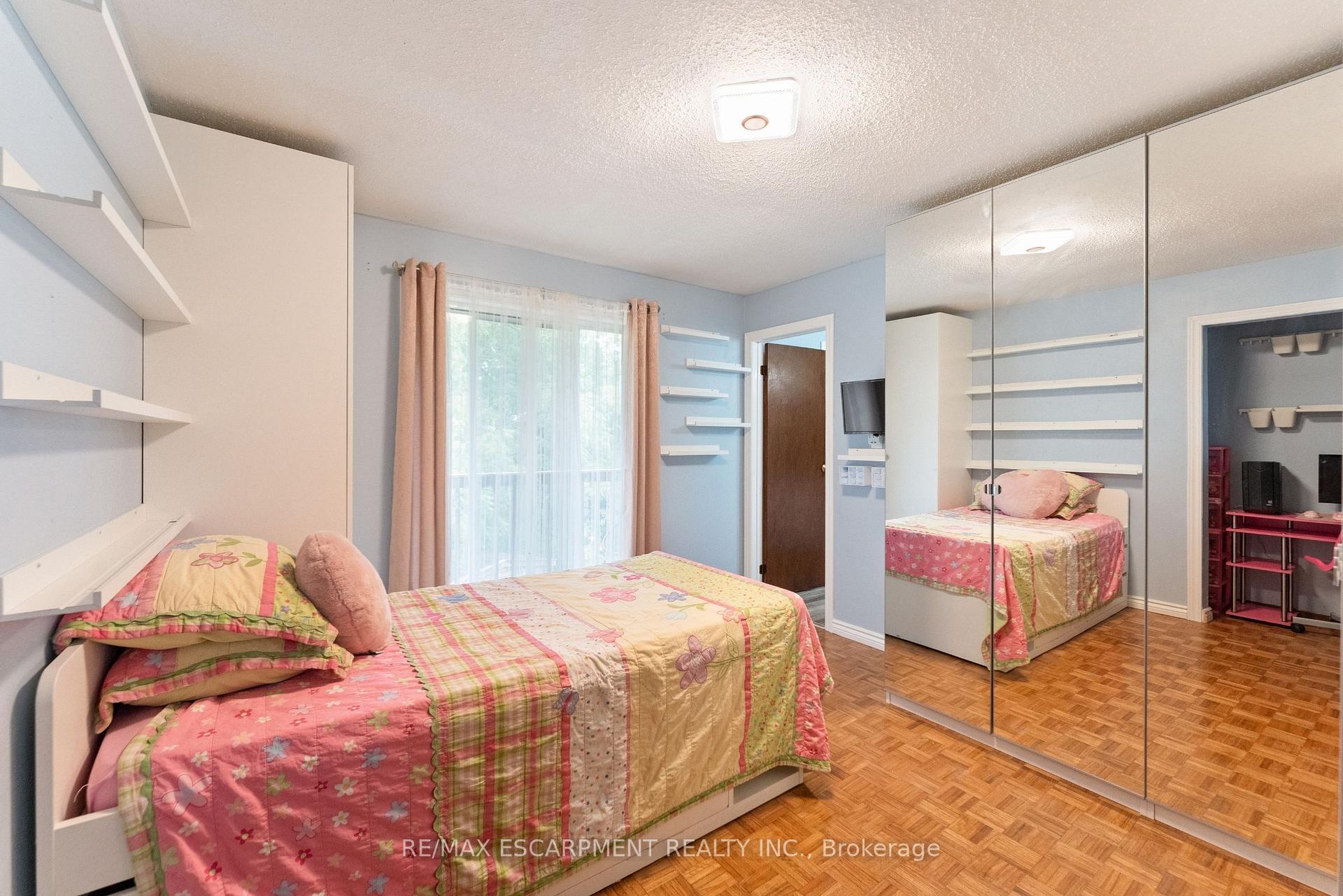 Photo 18 of 425 Greenhill Avenue, Hamilton, Vincent — HOMEH