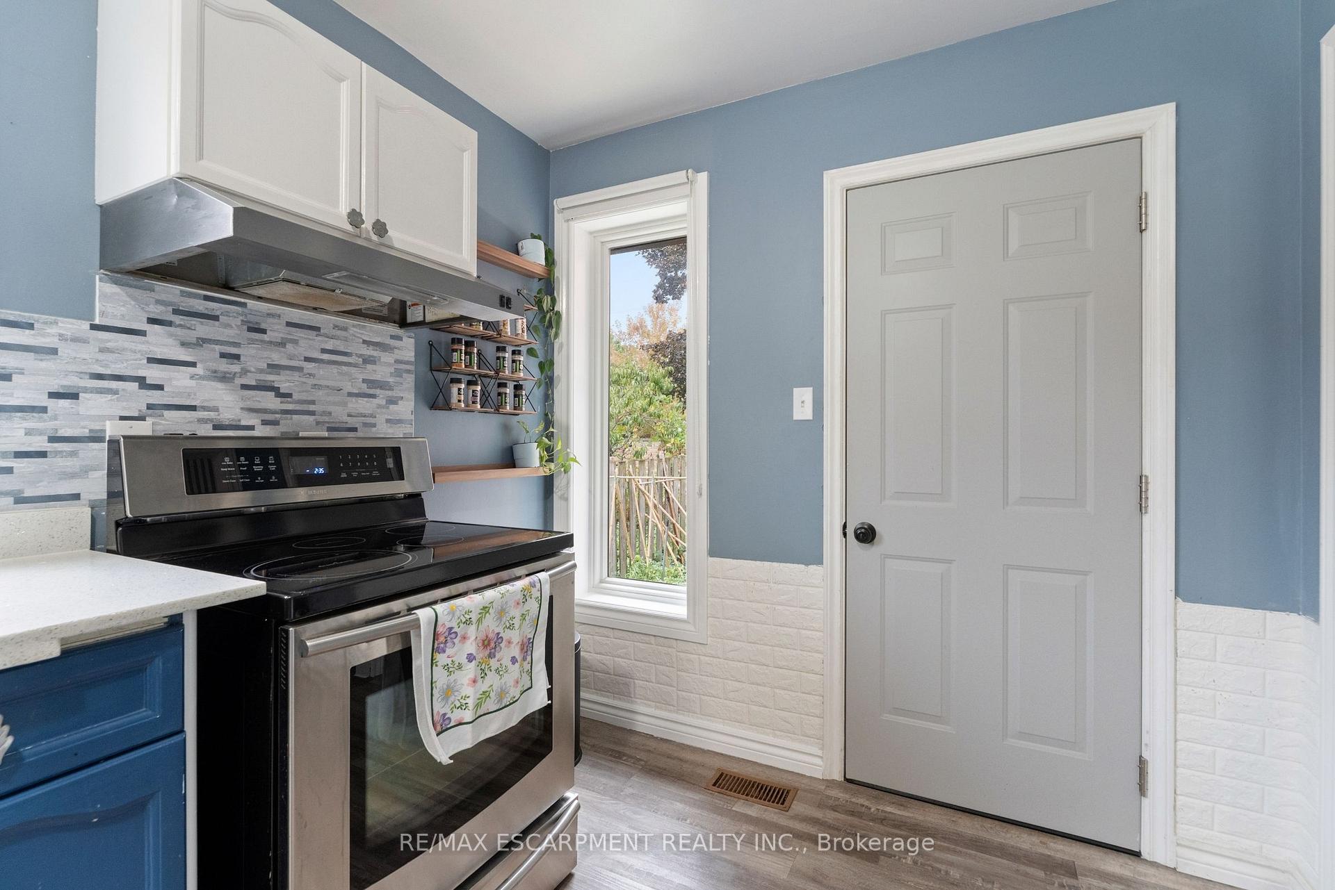 Photo 23 of 425 Greenhill Avenue, Hamilton, Vincent — HOMEH