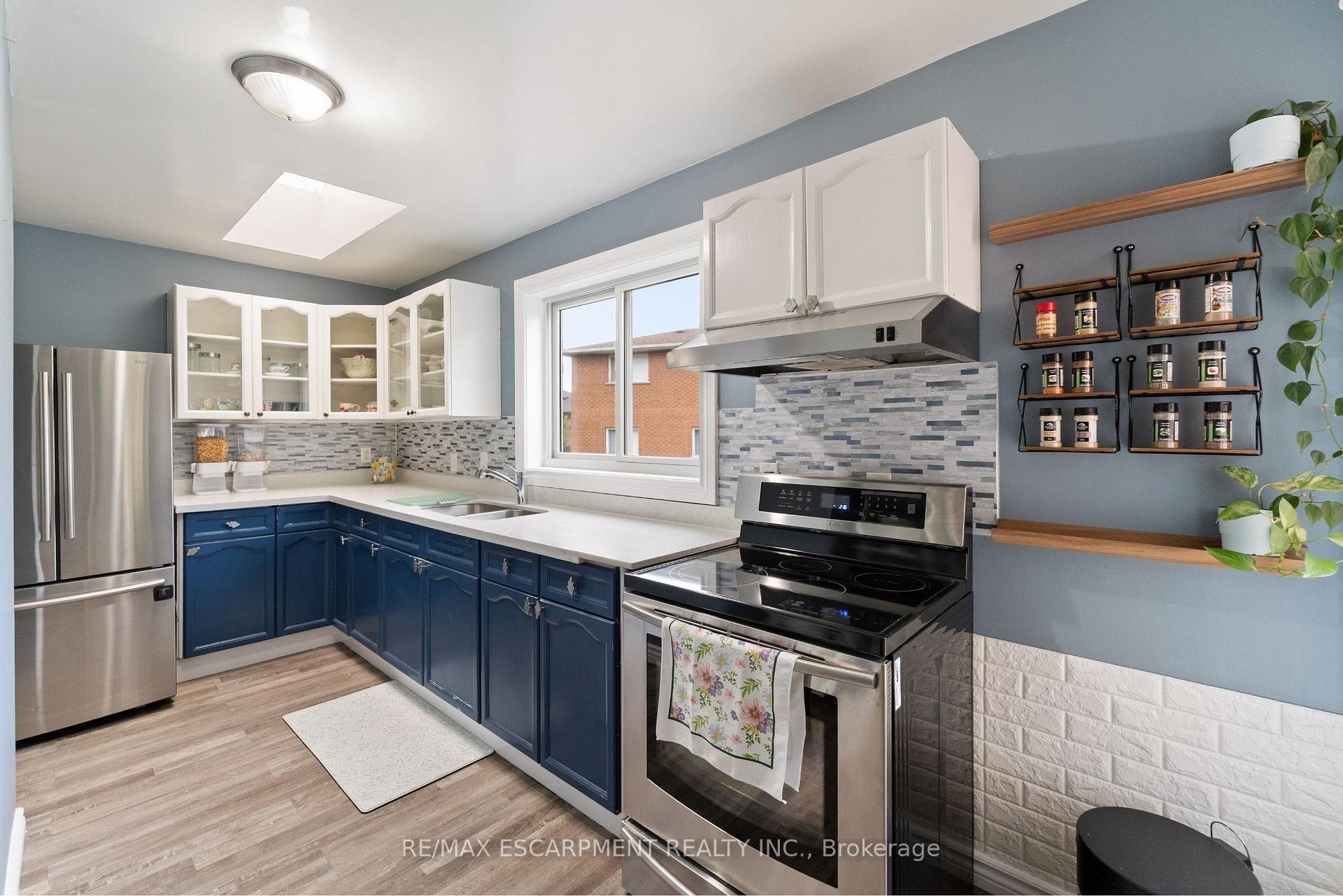 Photo 24 of 425 Greenhill Avenue, Hamilton, Vincent — HOMEH