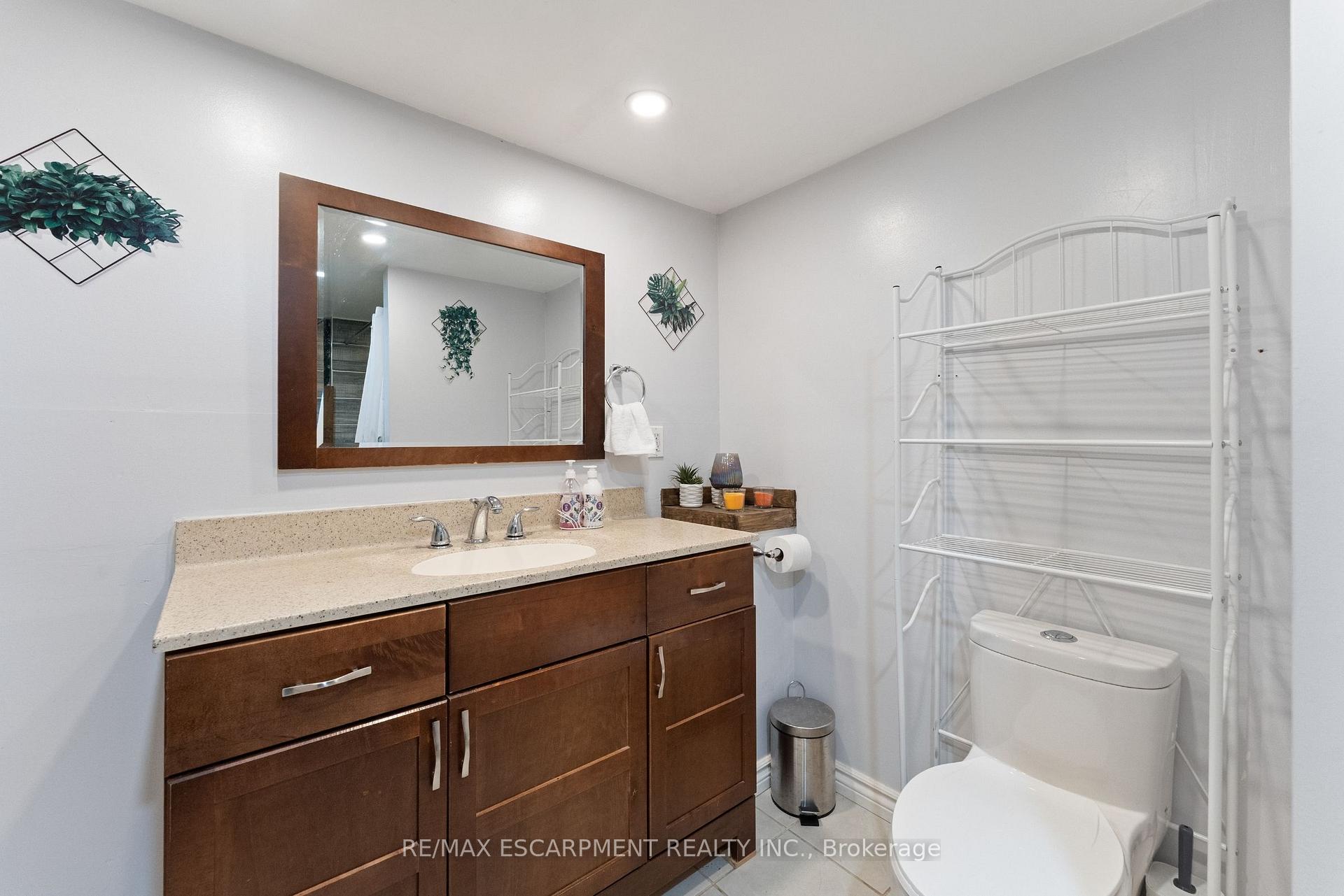 Photo 35 of 425 Greenhill Avenue, Hamilton, Vincent — HOMEH