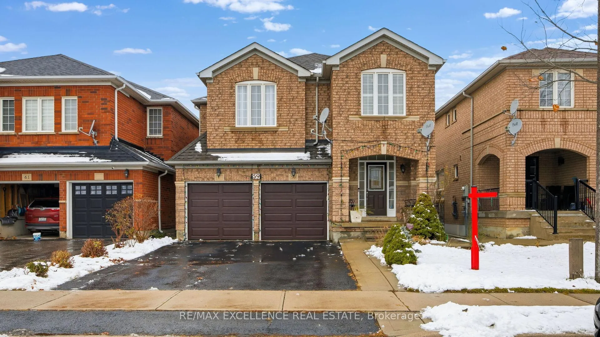 Photo 1 of 59 Linderwood Drive, Brampton, Fletcher's Meadow — HOMEH