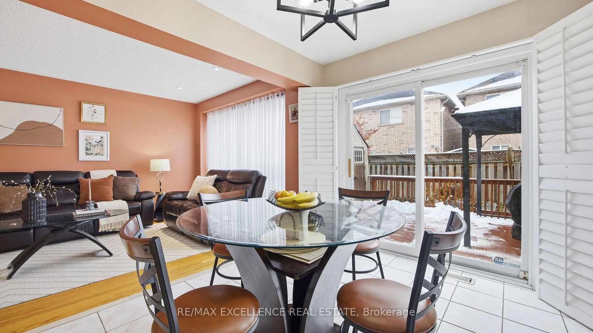 Photo 14 of 59 Linderwood Drive, Brampton, Fletcher's Meadow — HOMEH