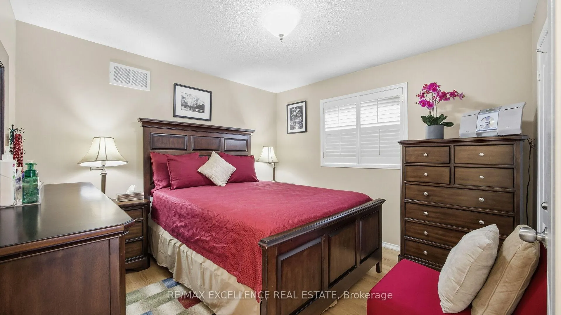 Photo 31 of 59 Linderwood Drive, Brampton, Fletcher's Meadow — HOMEH