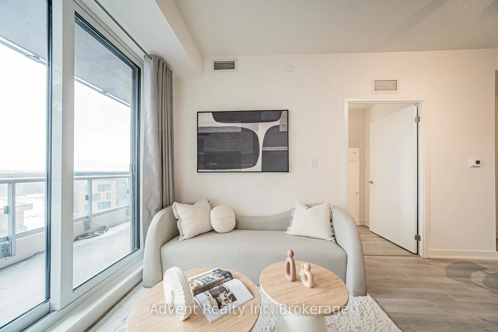 Photo 5 of Unit 1208, 8119 Birchmount Road, Markham, Unionville — HOMEH