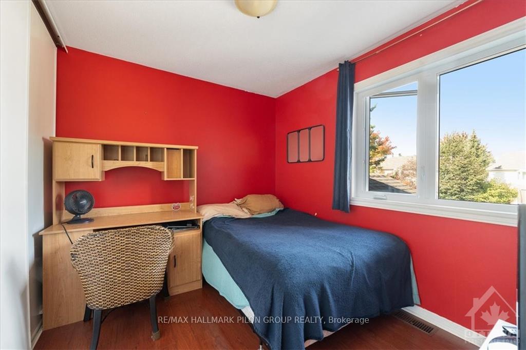 Photo 9 of 5 Jackman Terrace, Ottawa, Kanata - Katimavik — HOMEH