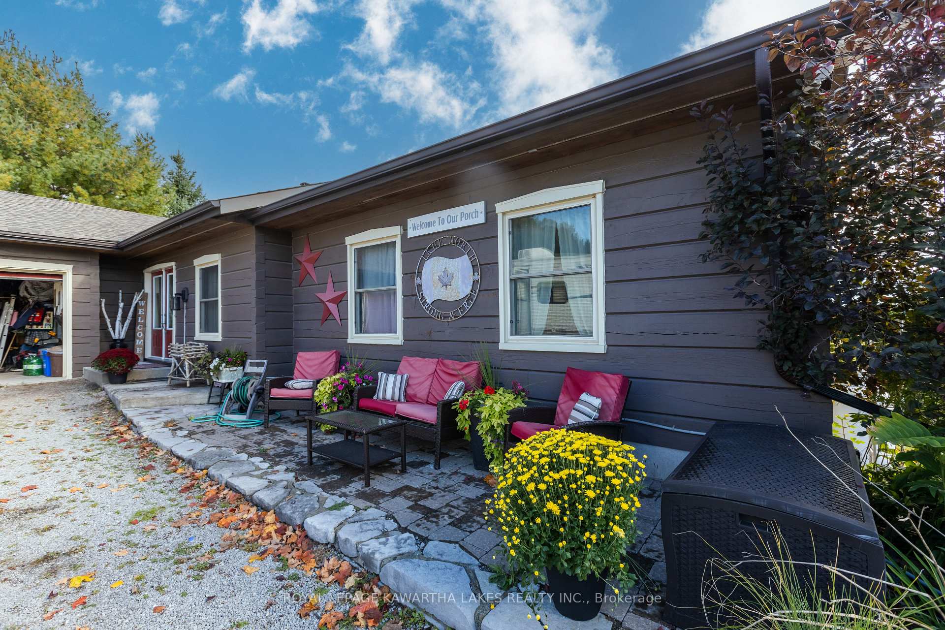 Photo 5 of 490 County Road 49, Kawartha Lakes, Verulam — HOMEH