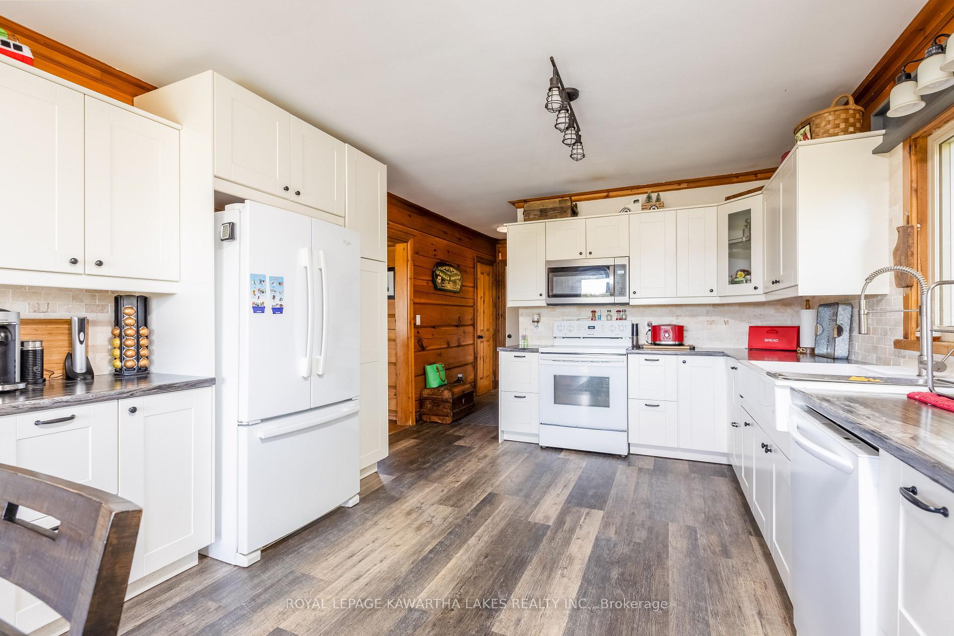Photo 14 of 490 County Road 49, Kawartha Lakes, Verulam — HOMEH