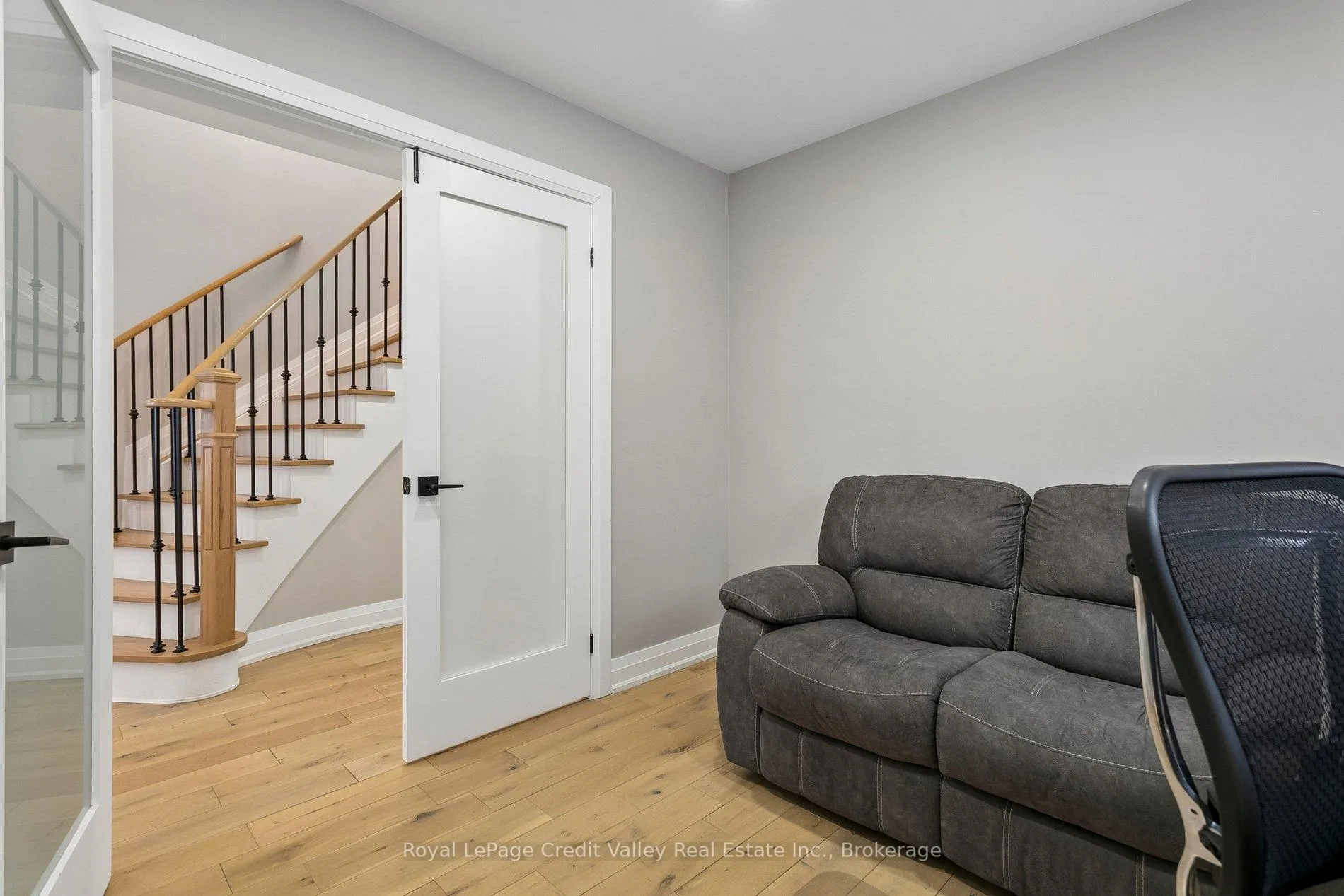 Photo 17 of 84 Valonia Drive, Brampton, Brampton North — HOMEH