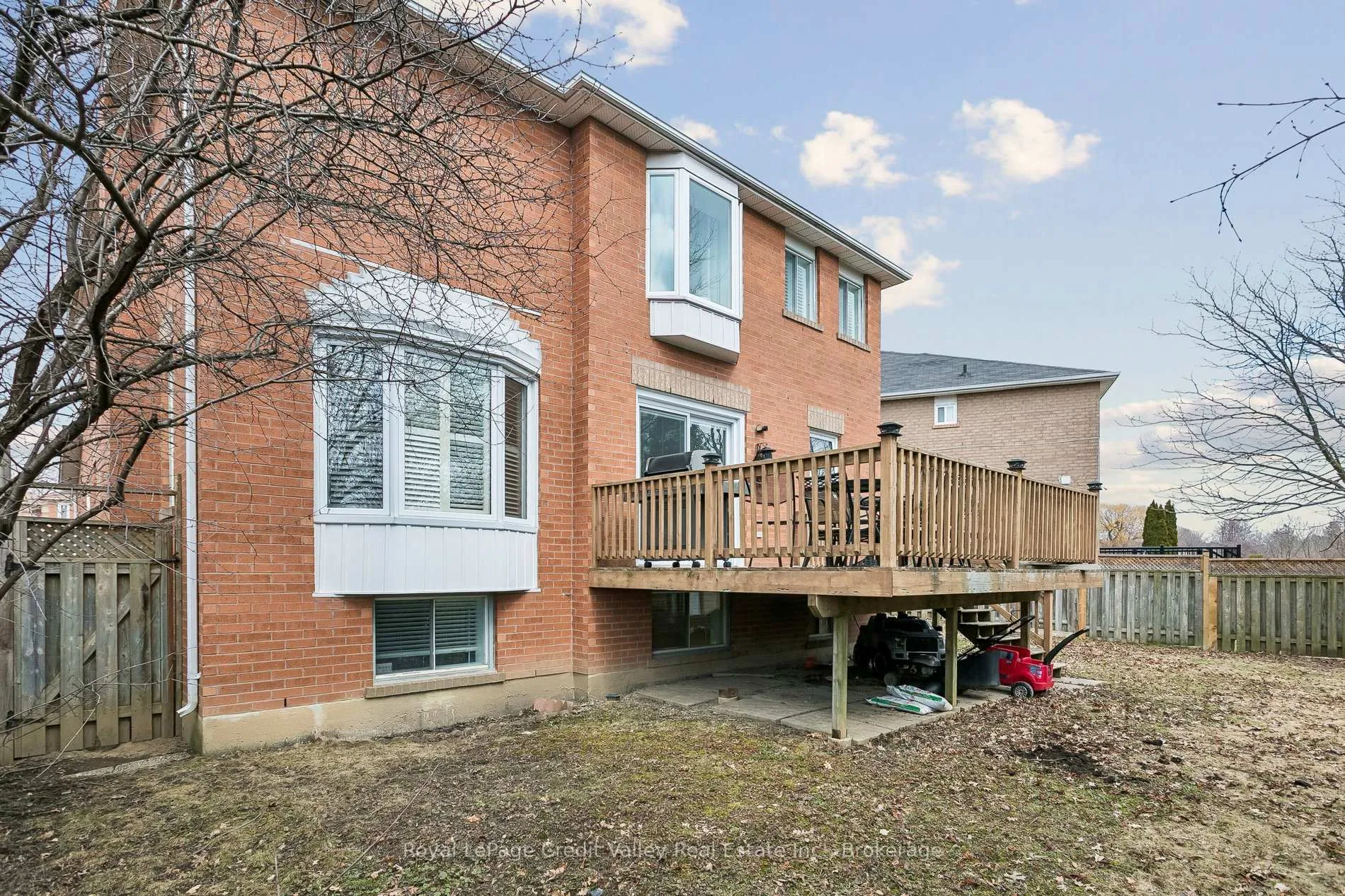Photo 43 of 84 Valonia Drive, Brampton, Brampton North — HOMEH