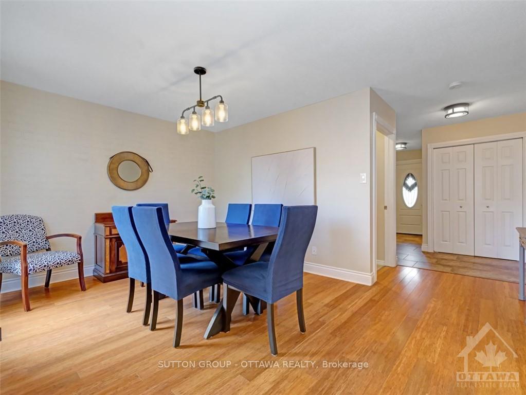 Photo 7 of 53 Saddlehorn Crescent, Ottawa, Kanata - Bridlewood — HOMEH