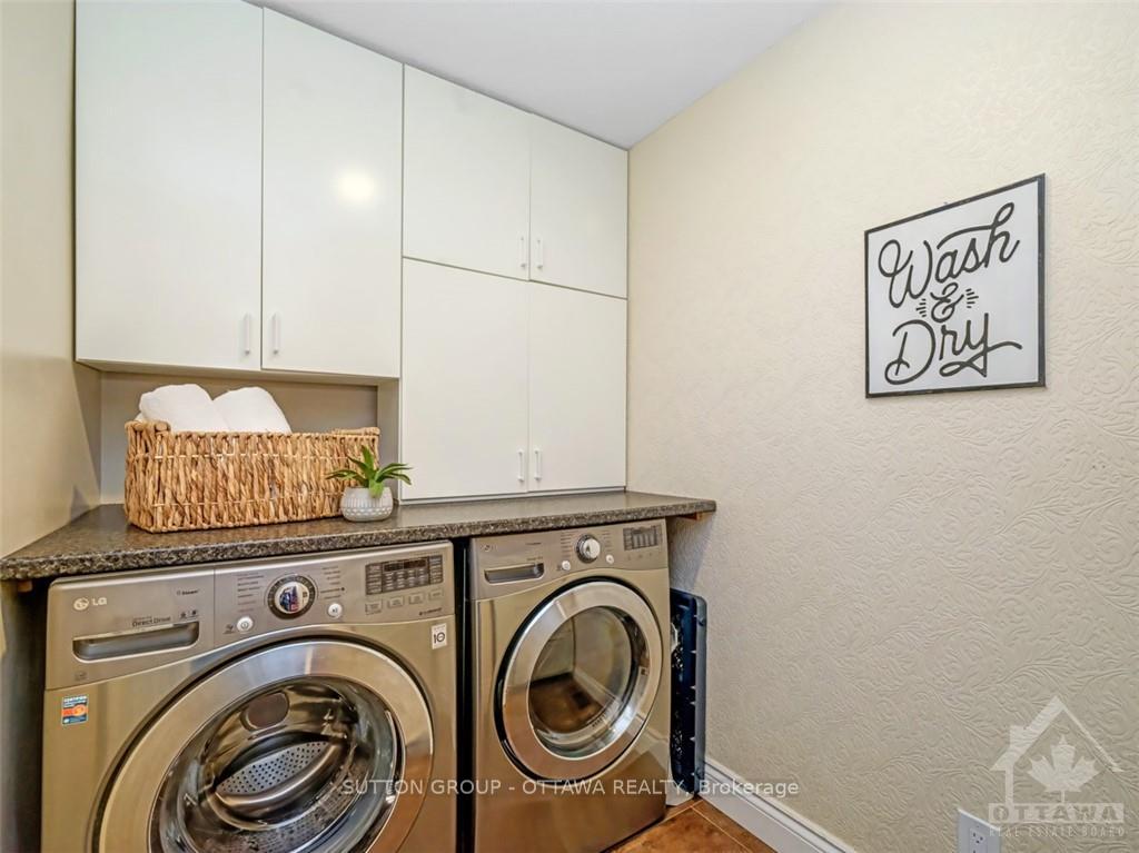 Photo 23 of 53 Saddlehorn Crescent, Ottawa, Kanata - Bridlewood — HOMEH