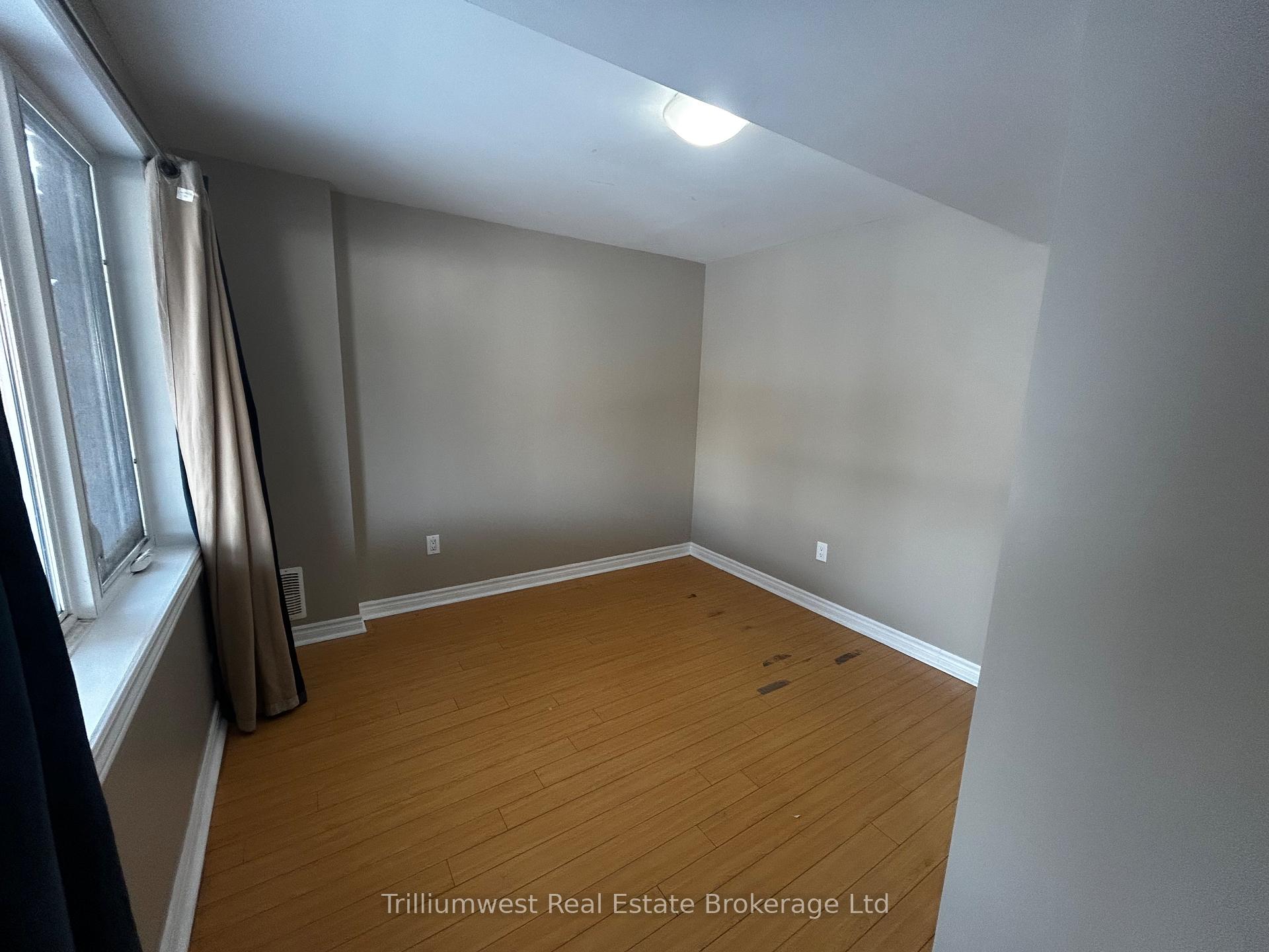 Photo 6 of Unit Lower, 151 Curzon Crescent, Guelph, Willow West/Sugarbush/West Acres — HOMEH