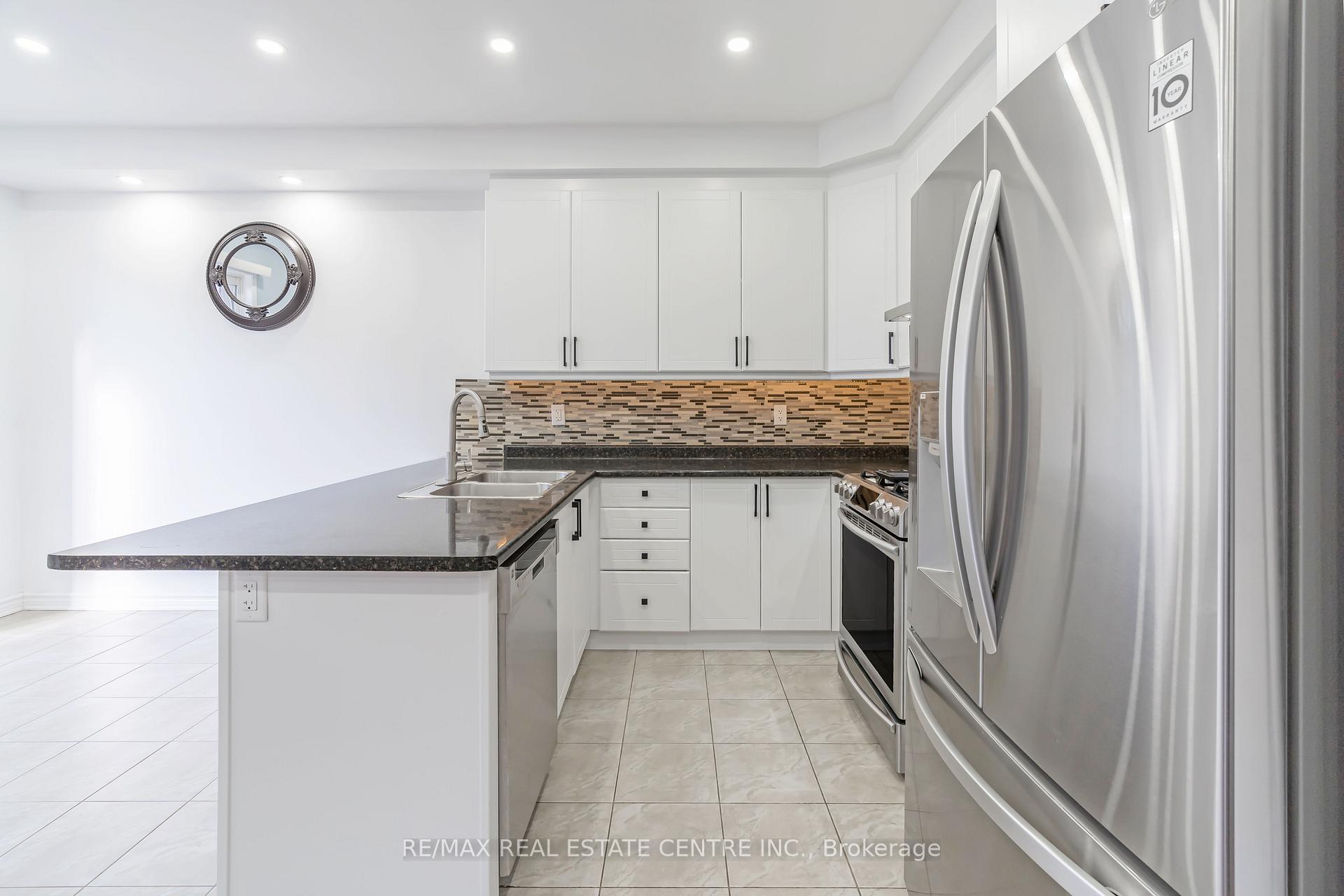 Photo 20 of 1516 Farmstead Drive, Milton, Ford — HOMEH
