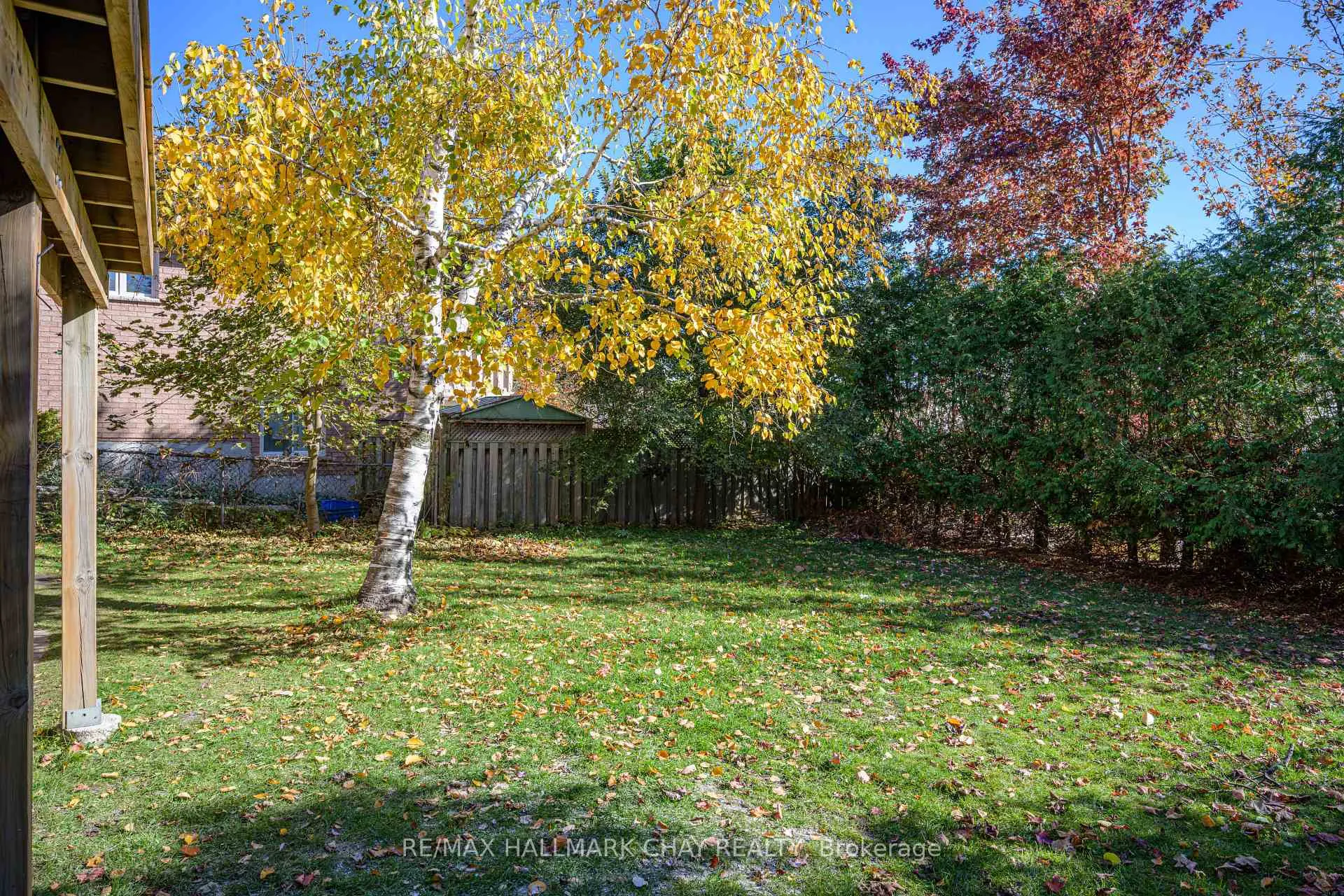 Photo 20 of 197 Livingstone Street W, Barrie, Sunnidale — HOMEH