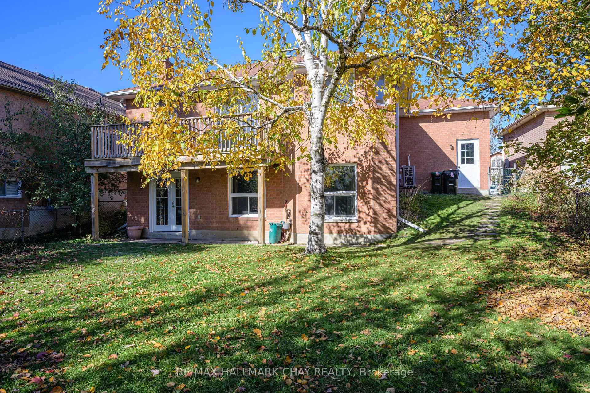 Photo 22 of 197 Livingstone Street W, Barrie, Sunnidale — HOMEH