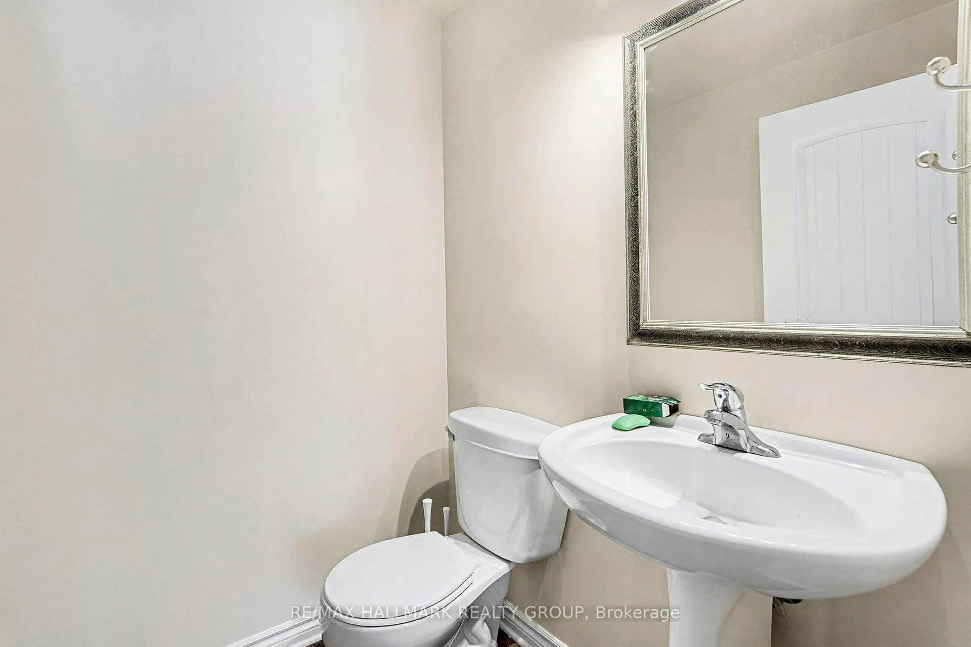 Photo 9 of 124 Bell Street, Carleton Place — HOMEH