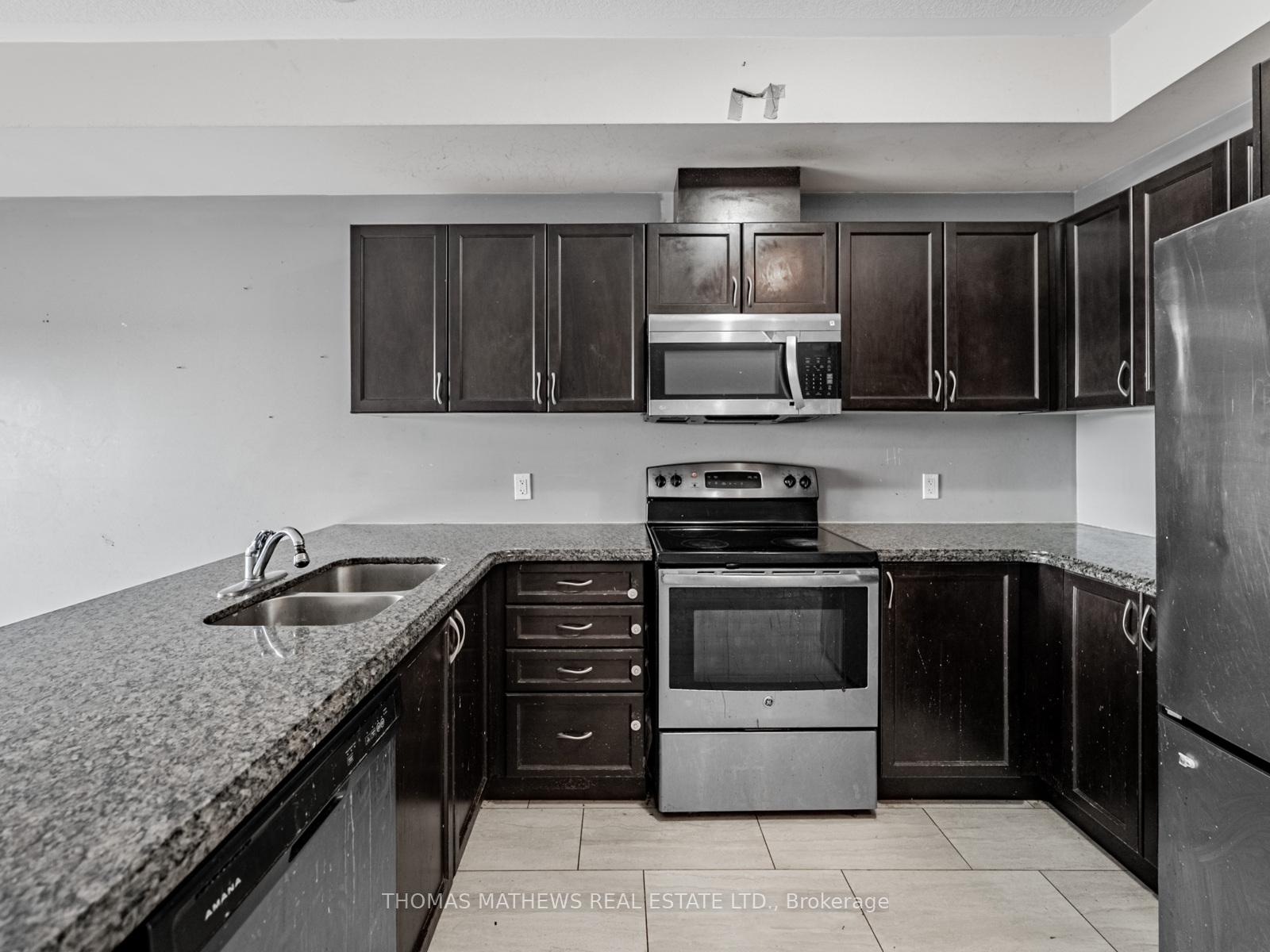 Photo 9 of Unit 28, 60 Bloom Crescent, Hamilton, Rural Glanbrook — HOMEH
