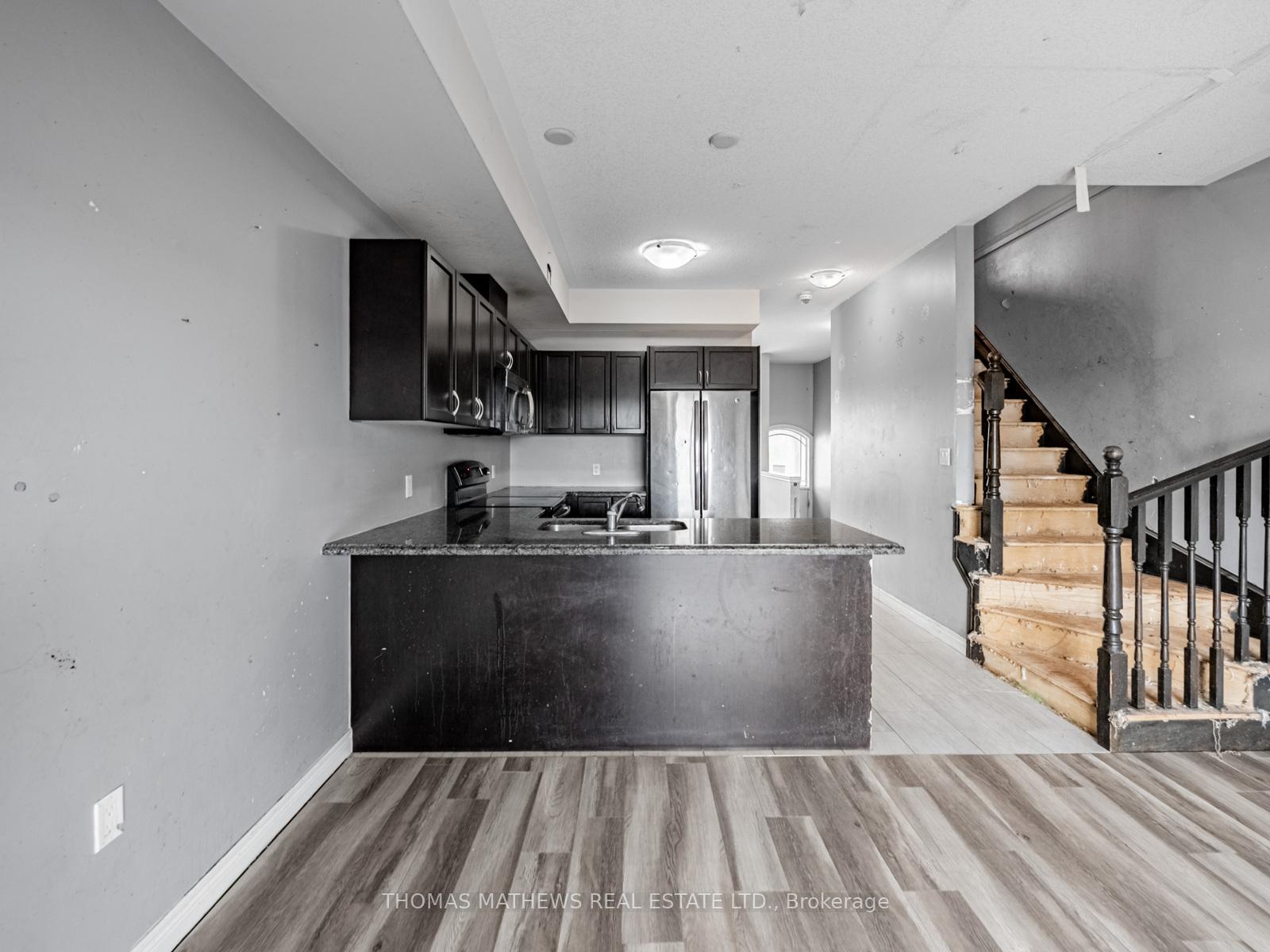 Photo 11 of Unit 28, 60 Bloom Crescent, Hamilton, Rural Glanbrook — HOMEH