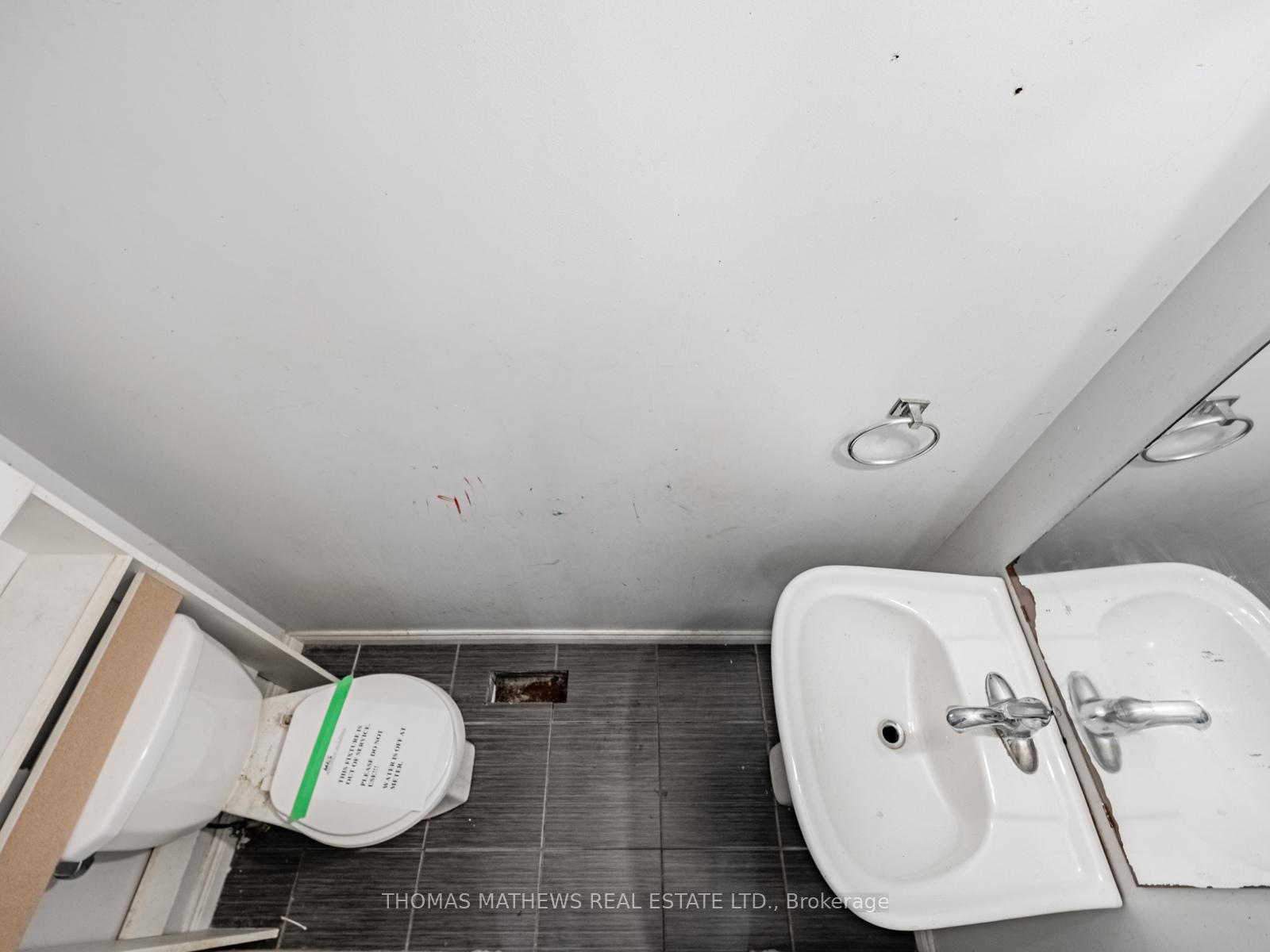 Photo 14 of Unit 28, 60 Bloom Crescent, Hamilton, Rural Glanbrook — HOMEH