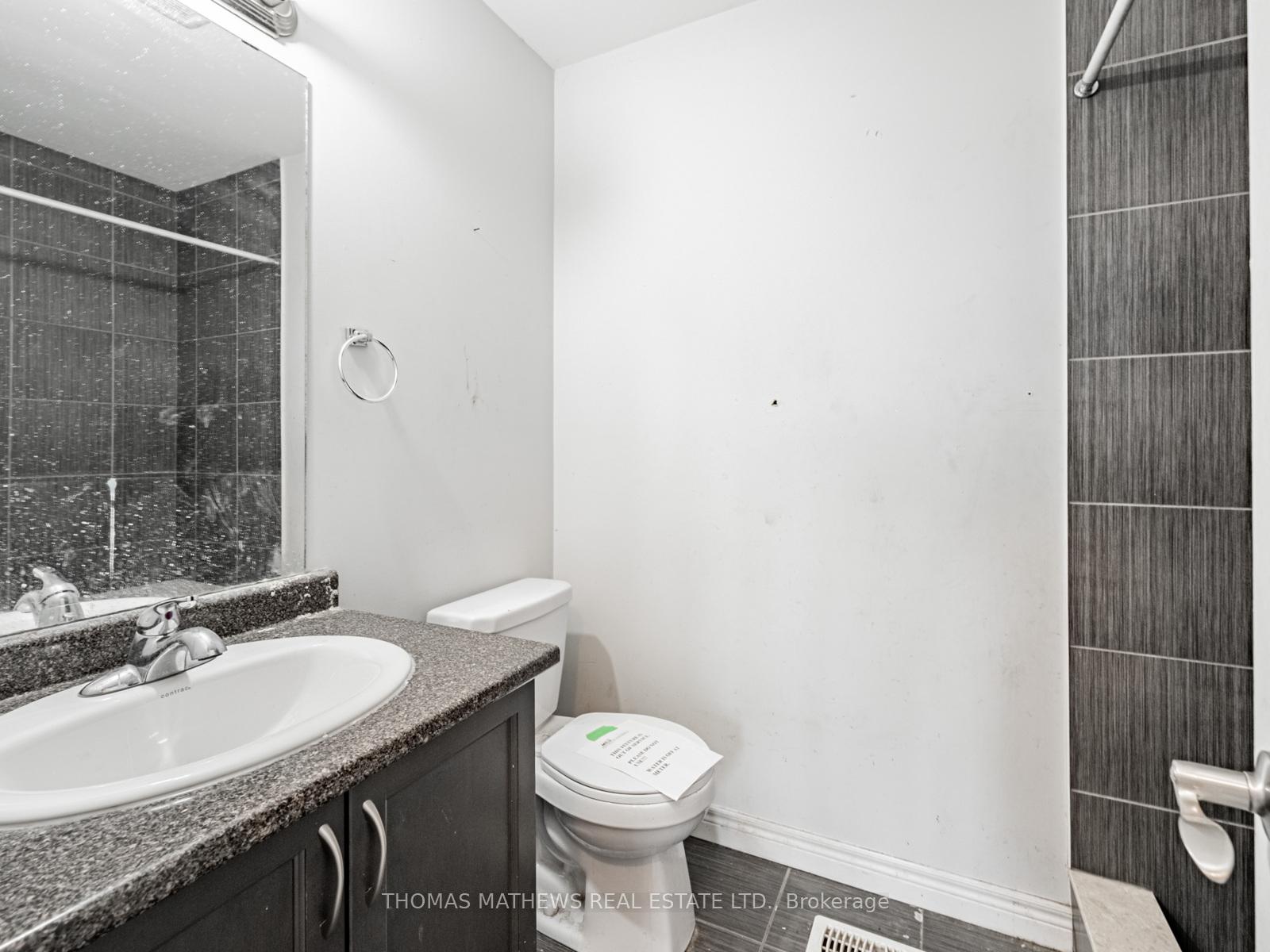 Photo 15 of Unit 28, 60 Bloom Crescent, Hamilton, Rural Glanbrook — HOMEH