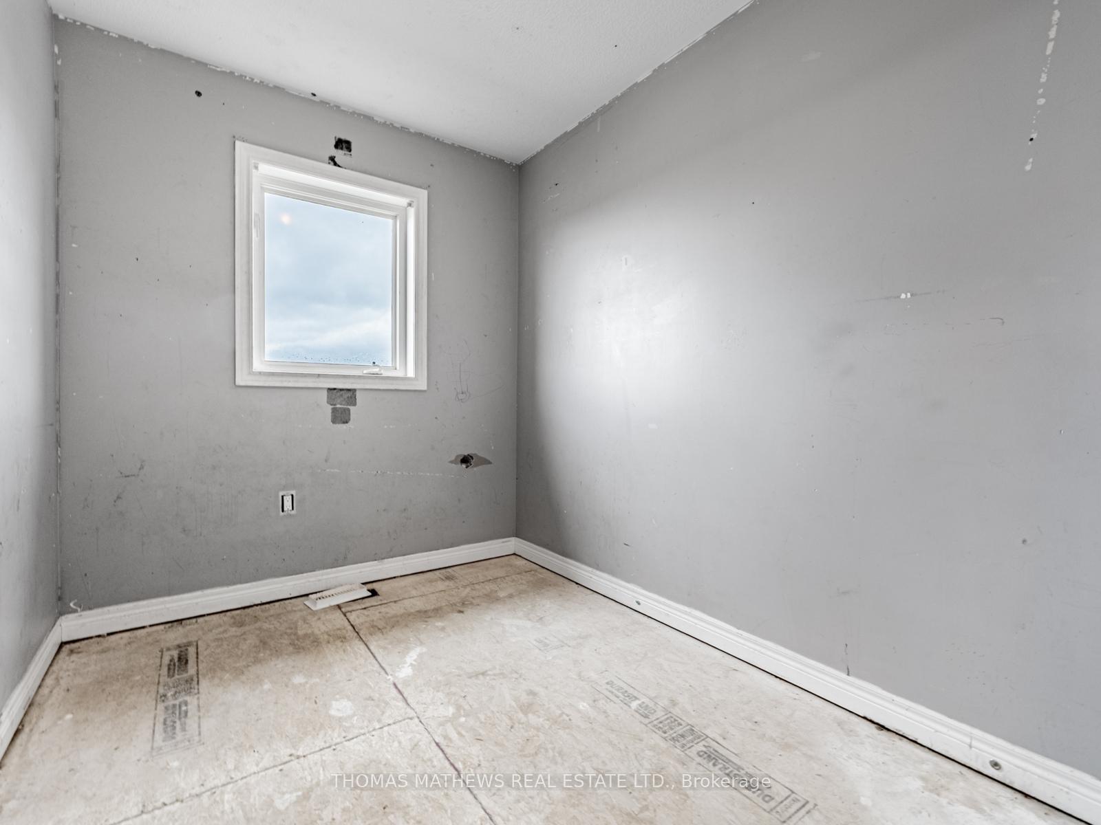 Photo 16 of Unit 28, 60 Bloom Crescent, Hamilton, Rural Glanbrook — HOMEH