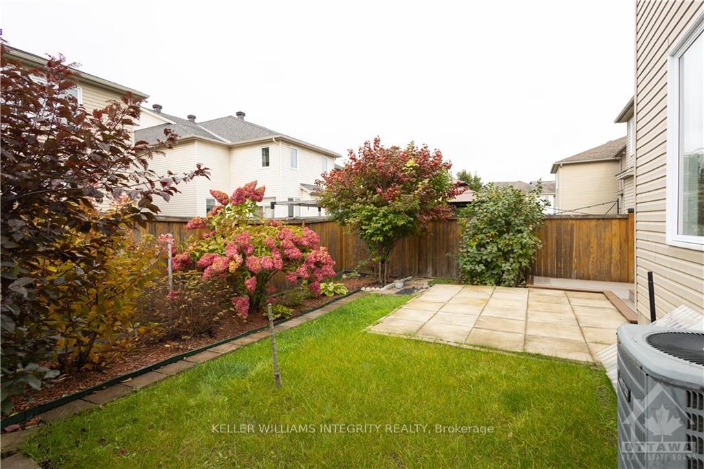 Photo 10 of 914 Whiteford Way, Ottawa, Kanata - Emerald Meadows/Trailwest — HOMEH