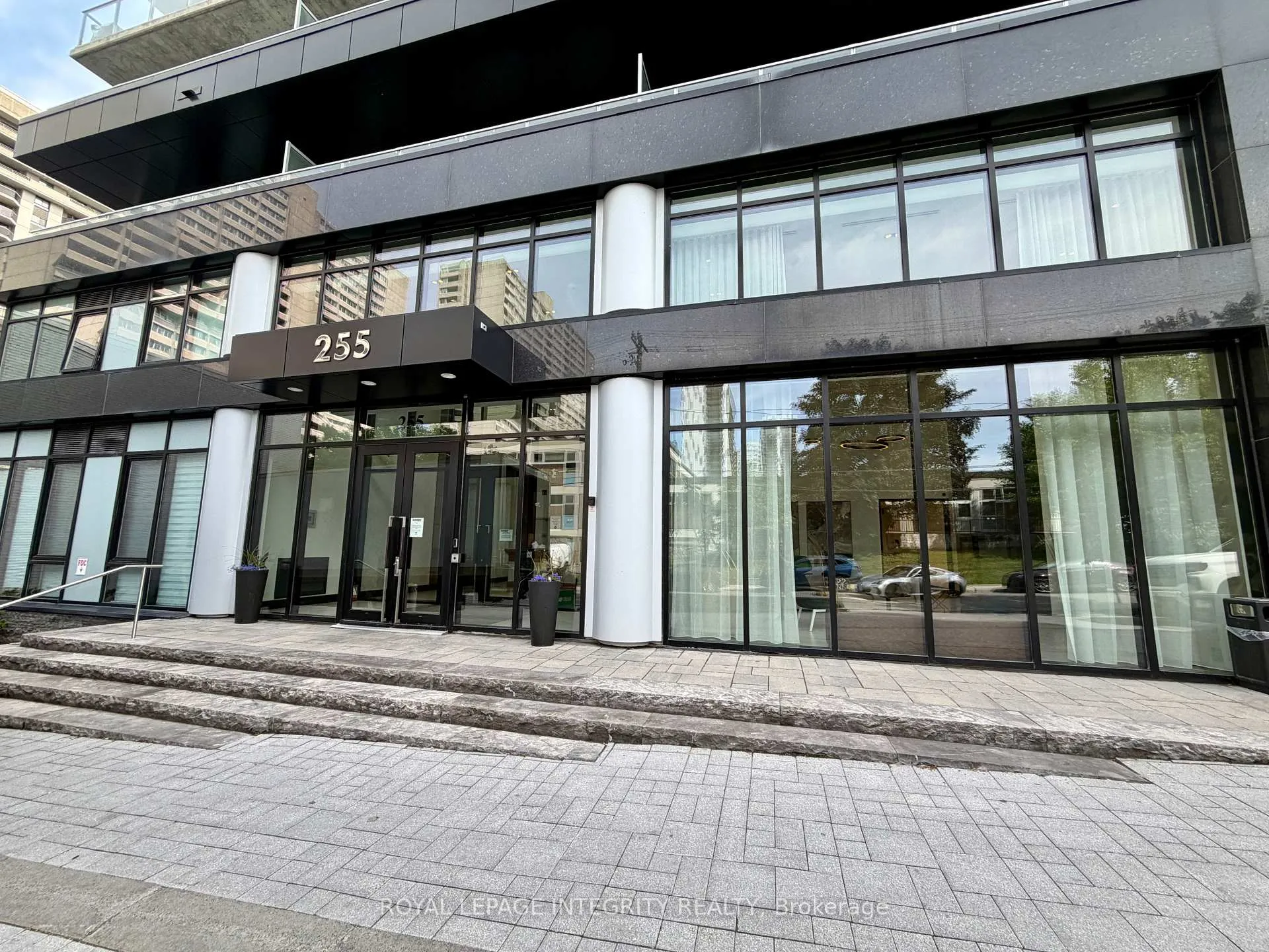 Photo 14 of Unit 910, 255 Bay Street, Ottawa, Ottawa Centre — HOMEH
