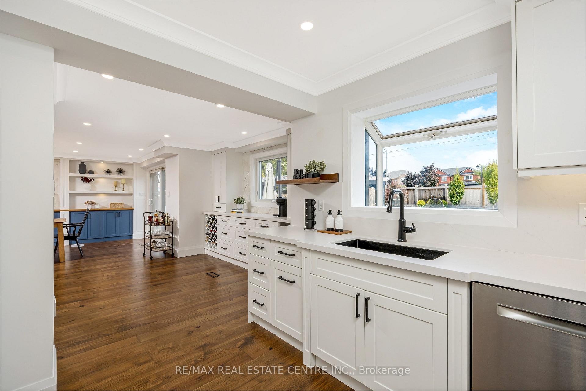 Photo 13 of 884 Hemlock Drive, Milton, Dorset Park — HOMEH