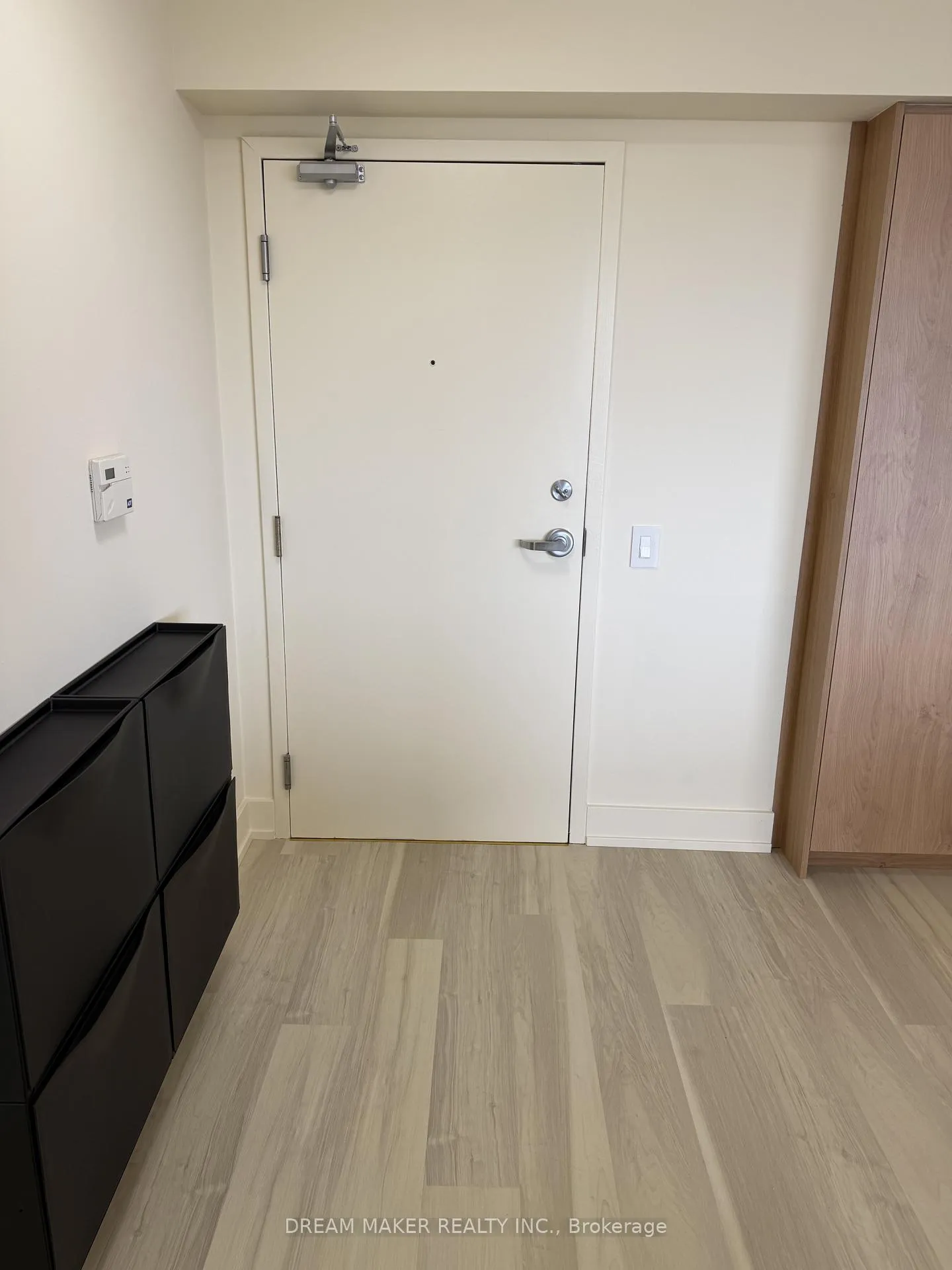 Photo 3 of Unit 310, 9017 Leslie Street, Richmond Hill, Beaver Creek Business Park — HOMEH