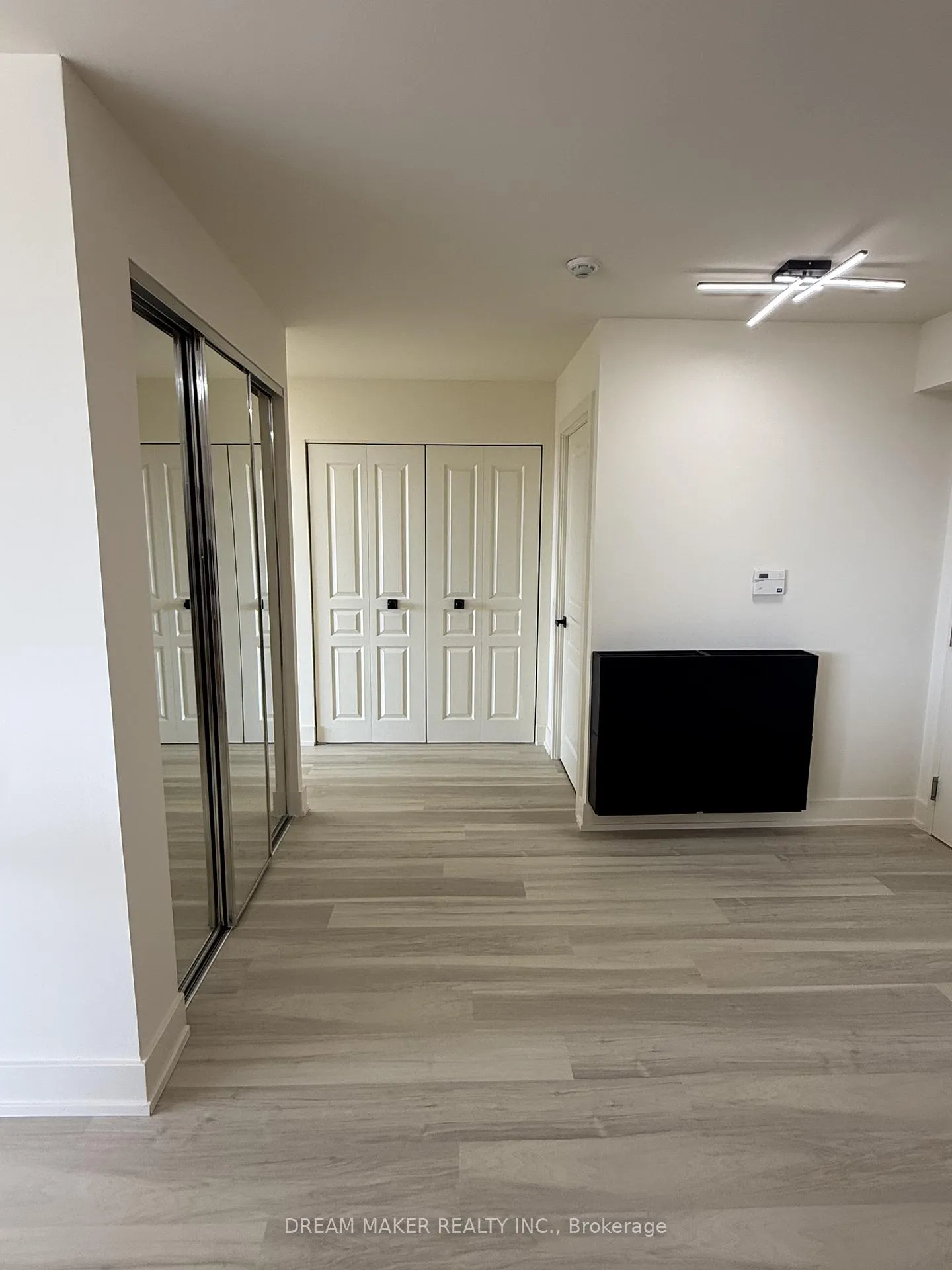Photo 14 of Unit 310, 9017 Leslie Street, Richmond Hill, Beaver Creek Business Park — HOMEH
