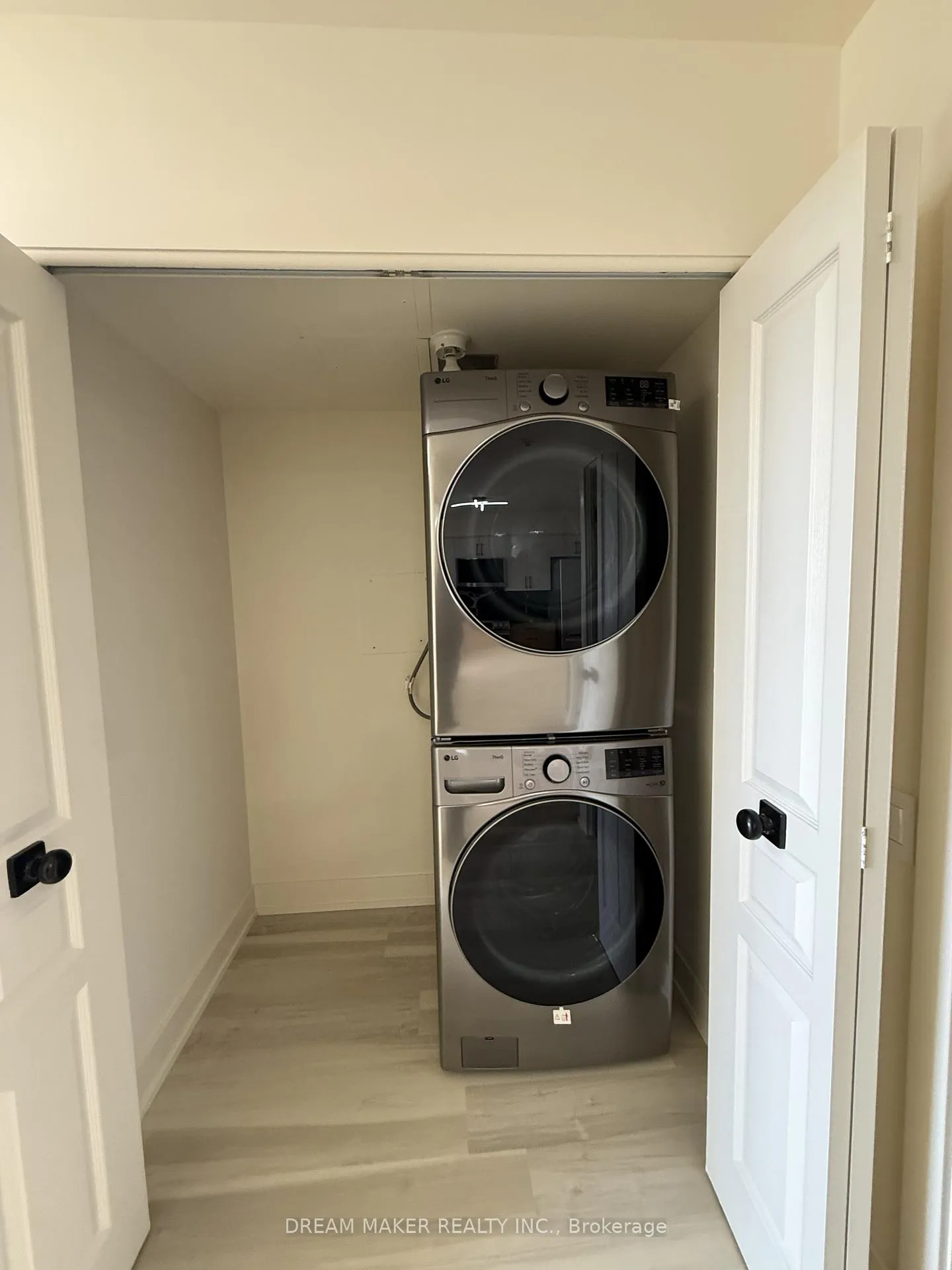 Photo 26 of Unit 310, 9017 Leslie Street, Richmond Hill, Beaver Creek Business Park — HOMEH