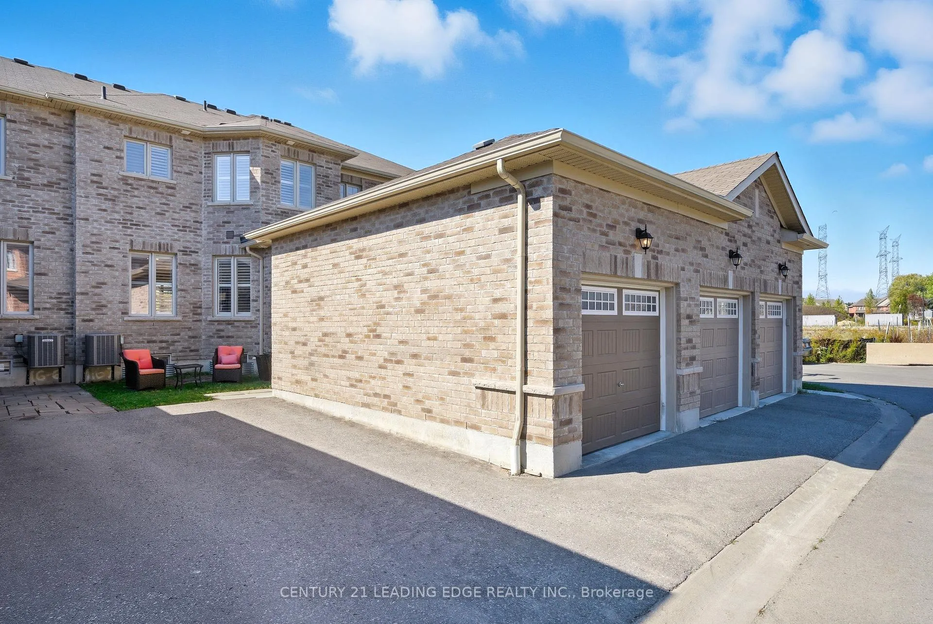 Photo 41 of 14 Drayton Avenue, Ajax, Northwest Ajax — HOMEH