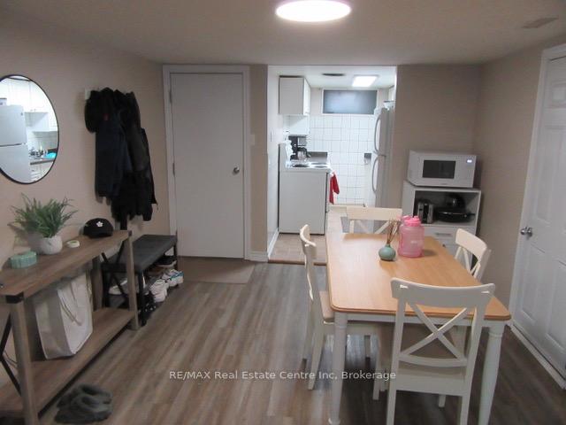 Photo 4 of Unit B, 343 Speedvale Avenue, Guelph, General Hospital — HOMEH