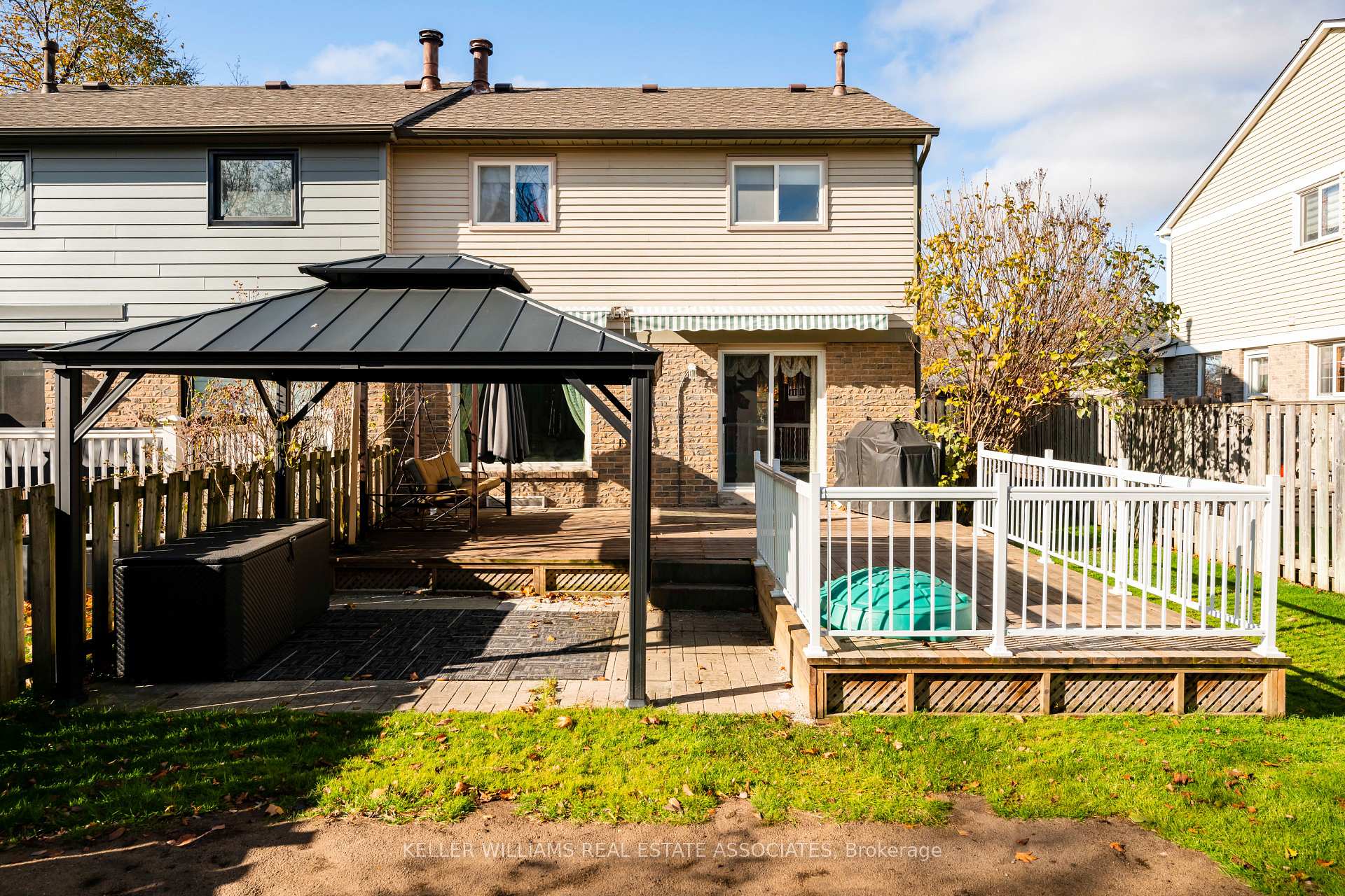 Photo 9 of 794 Laurier Avenue, Milton, Timberlea — HOMEH