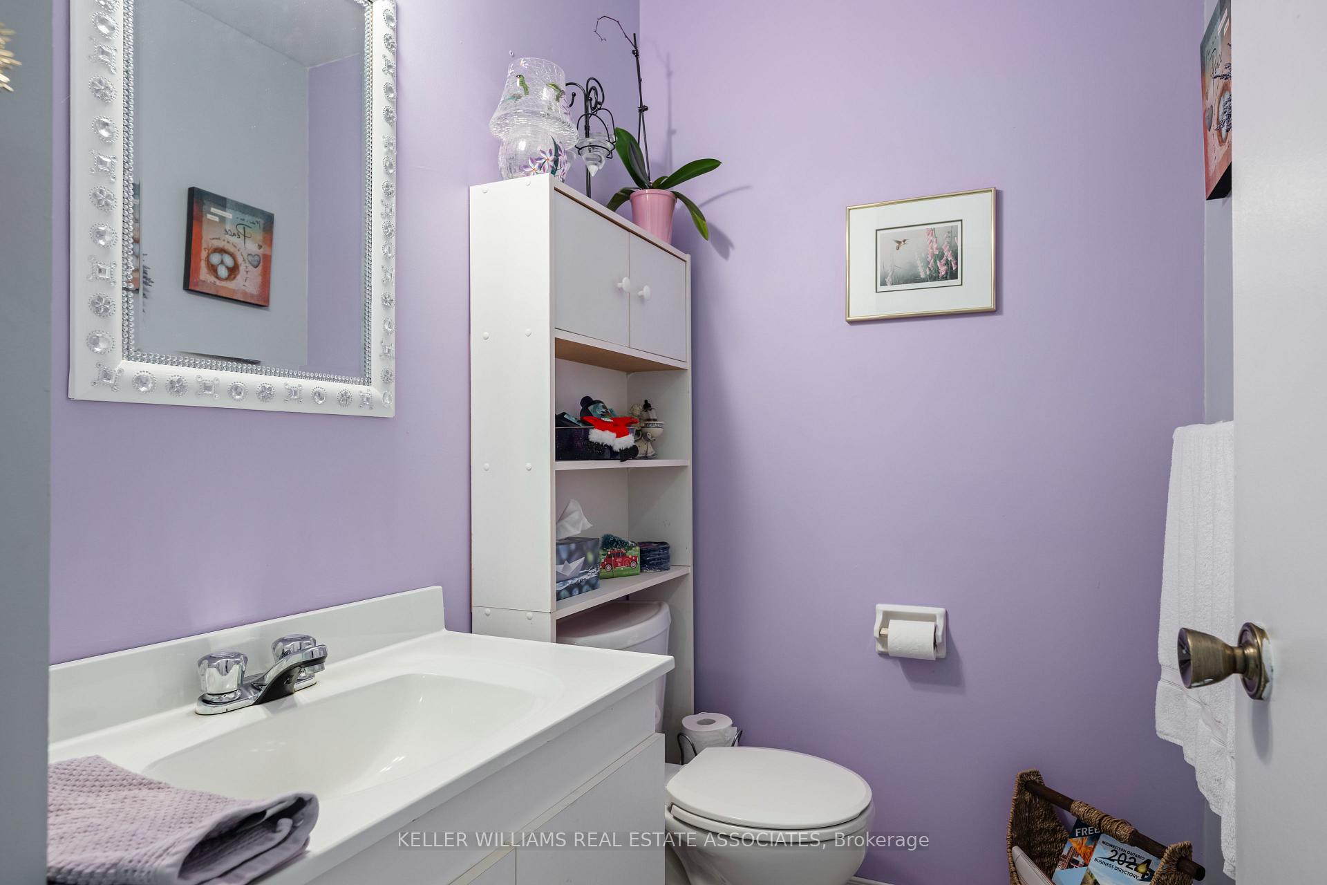 Photo 12 of 794 Laurier Avenue, Milton, Timberlea — HOMEH
