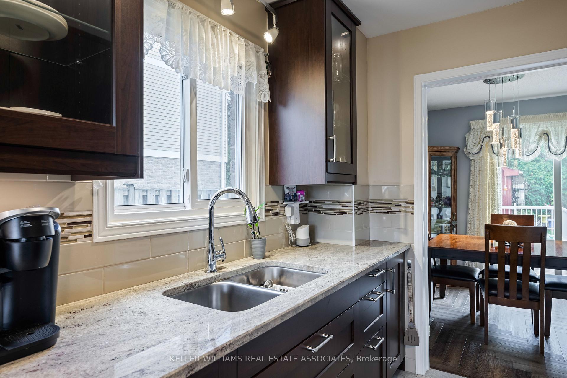 Photo 17 of 794 Laurier Avenue, Milton, Timberlea — HOMEH