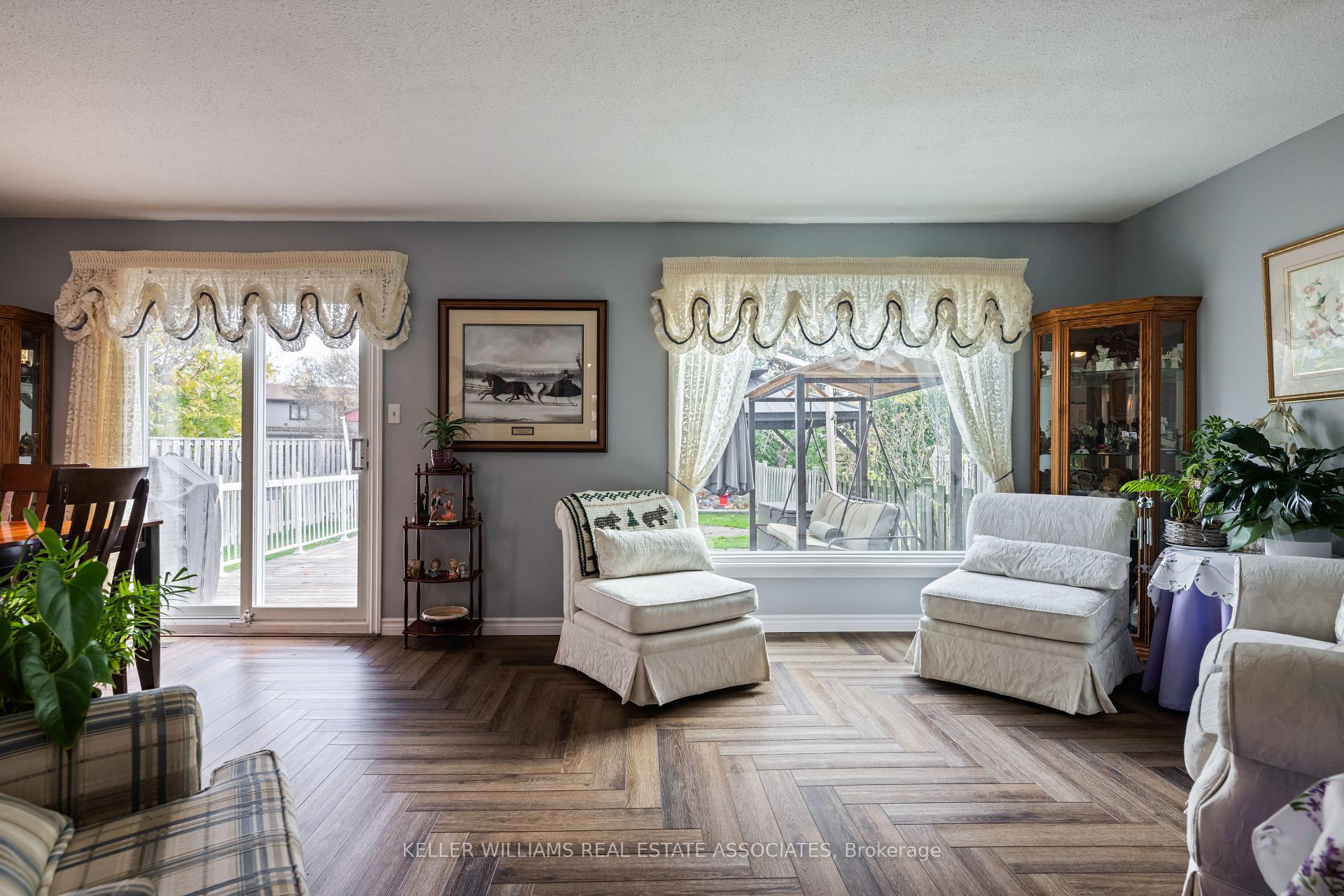 Photo 23 of 794 Laurier Avenue, Milton, Timberlea — HOMEH