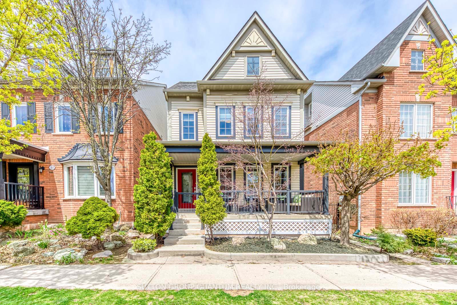 Front of 215 Roxton Road