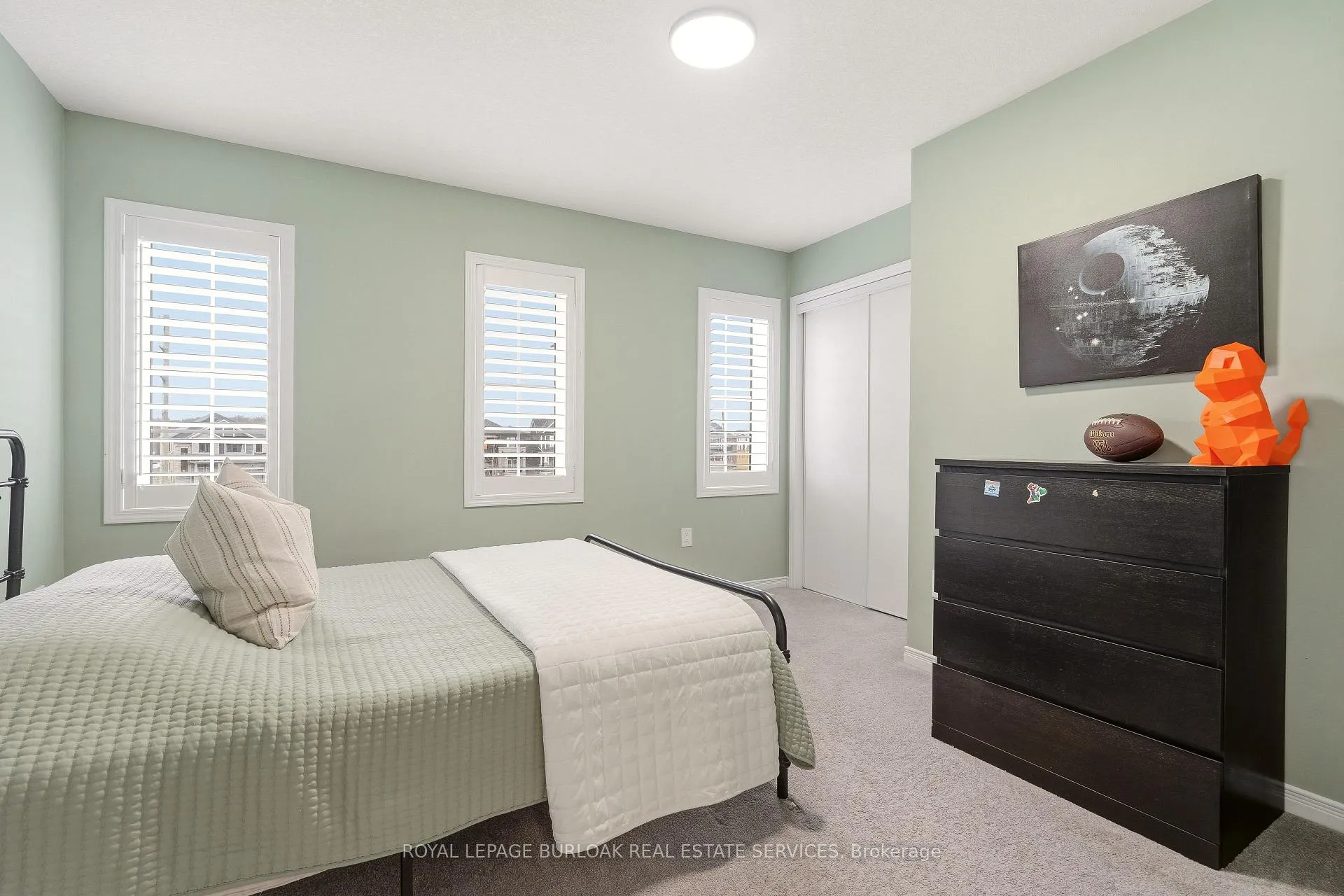 Photo 26 of 105 Larry Crescent, Haldimand — HOMEH