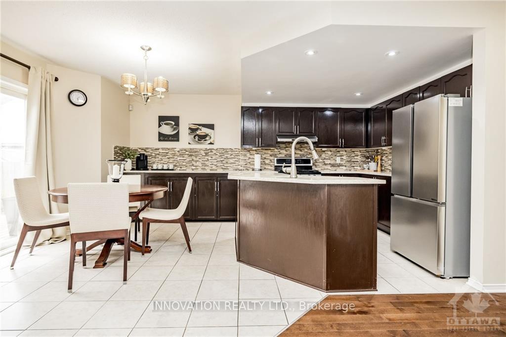 Photo 7 of 26 Portadown Crescent, Ottawa, Kanata - Morgan's Grant/South March — HOMEH