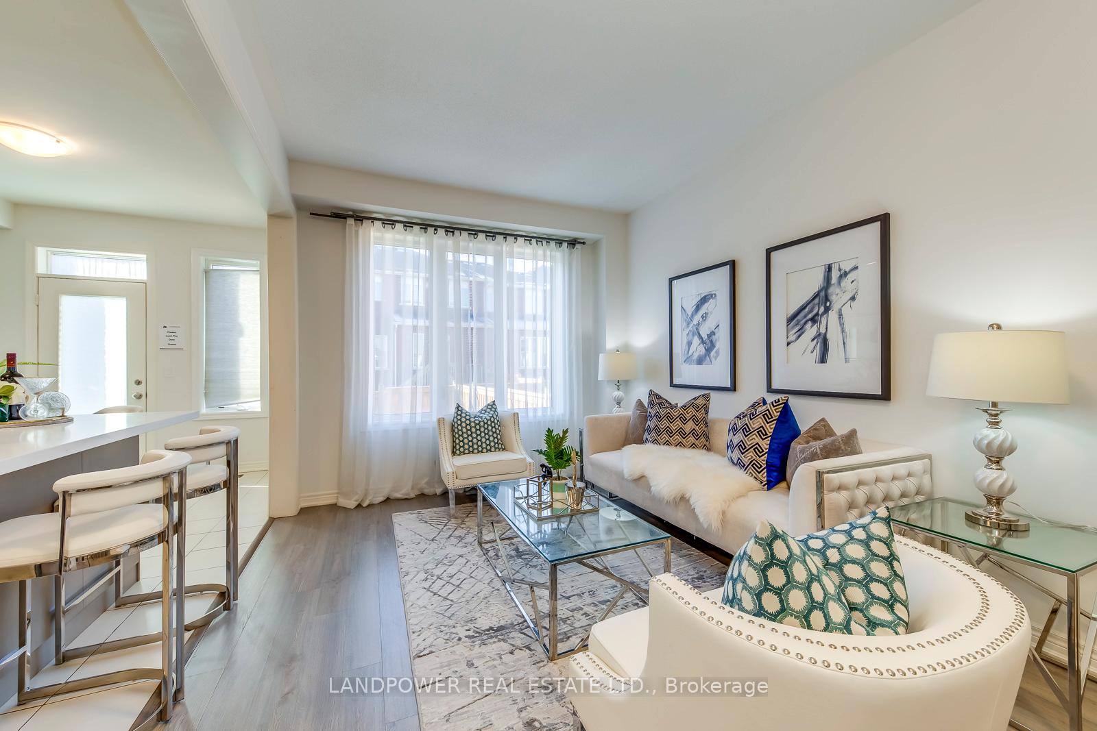 Photo 7 of 1460 Pratt Heights, Milton, Ford — HOMEH