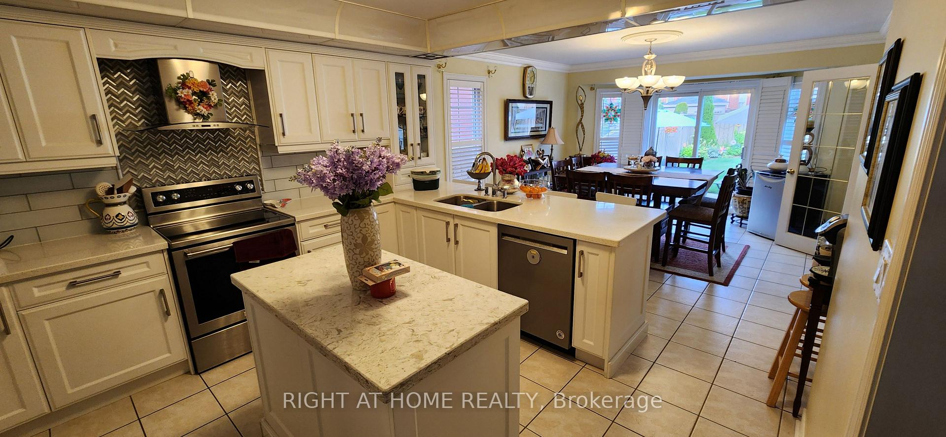 Photo 6 of Unit BR2, 11 Roberson Drive, Ajax, Central West — HOMEH