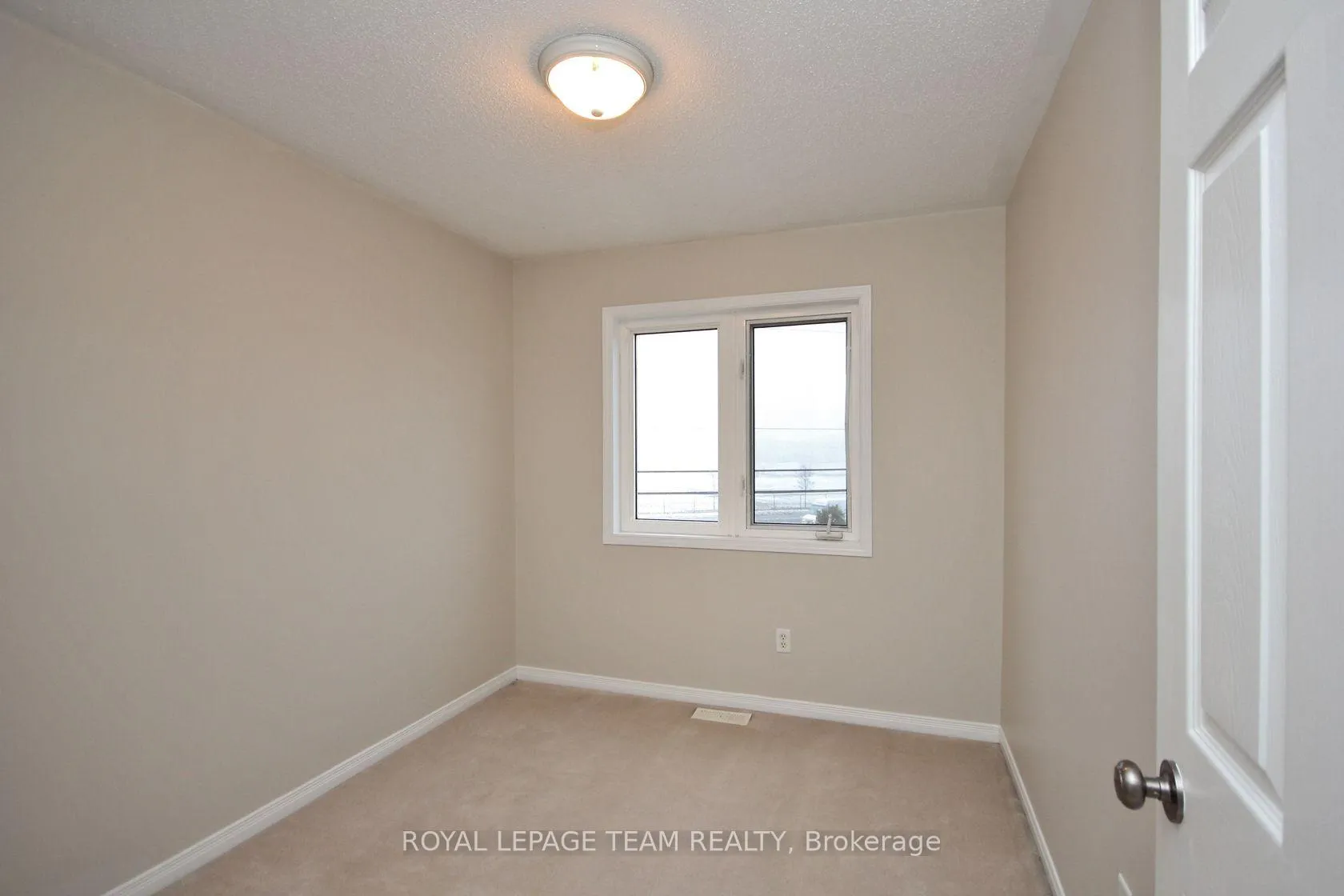Photo 18 of 139 Oakfield Crescent, Ottawa, Barrhaven - Longfields — HOMEH