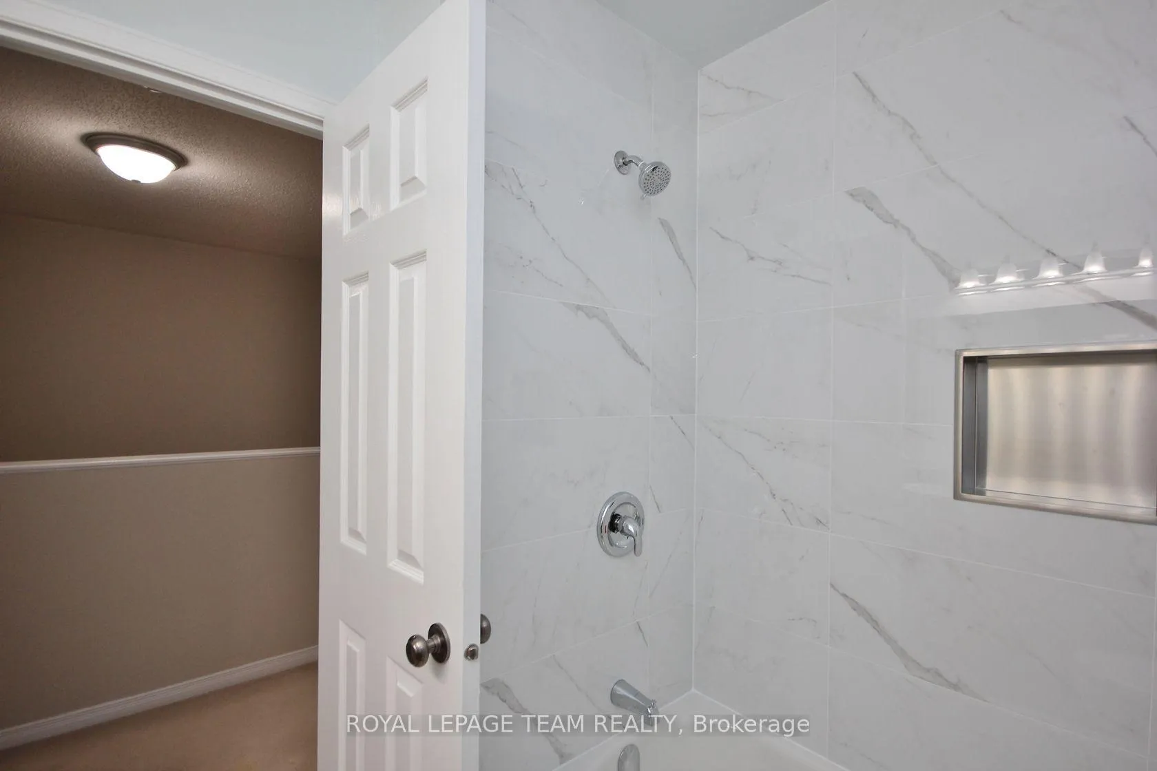 Photo 23 of 139 Oakfield Crescent, Ottawa, Barrhaven - Longfields — HOMEH