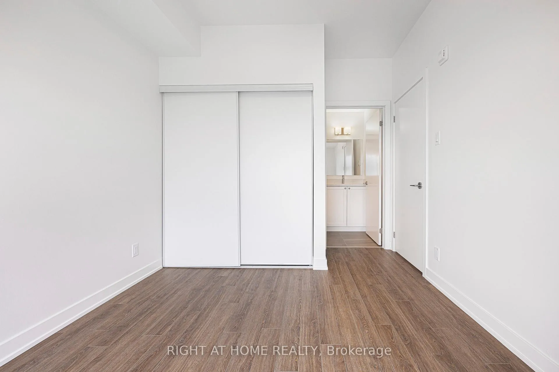 Photo 15 of Unit 1106, 55 Clarington Boulevard, Clarington, Bowmanville — HOMEH