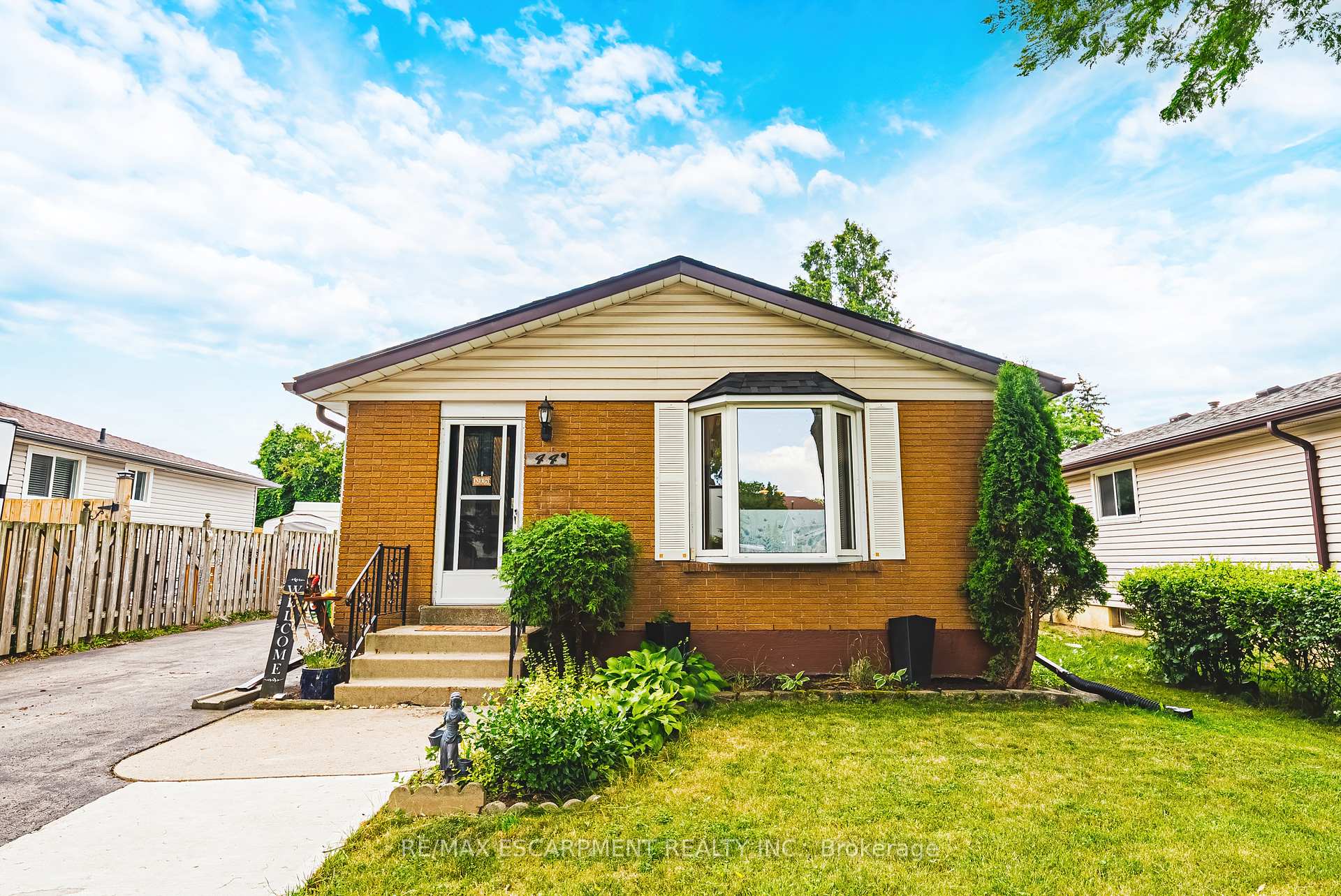 Photo 4 of 44 Billington Crescent, Hamilton, Berrisfield — HOMEH