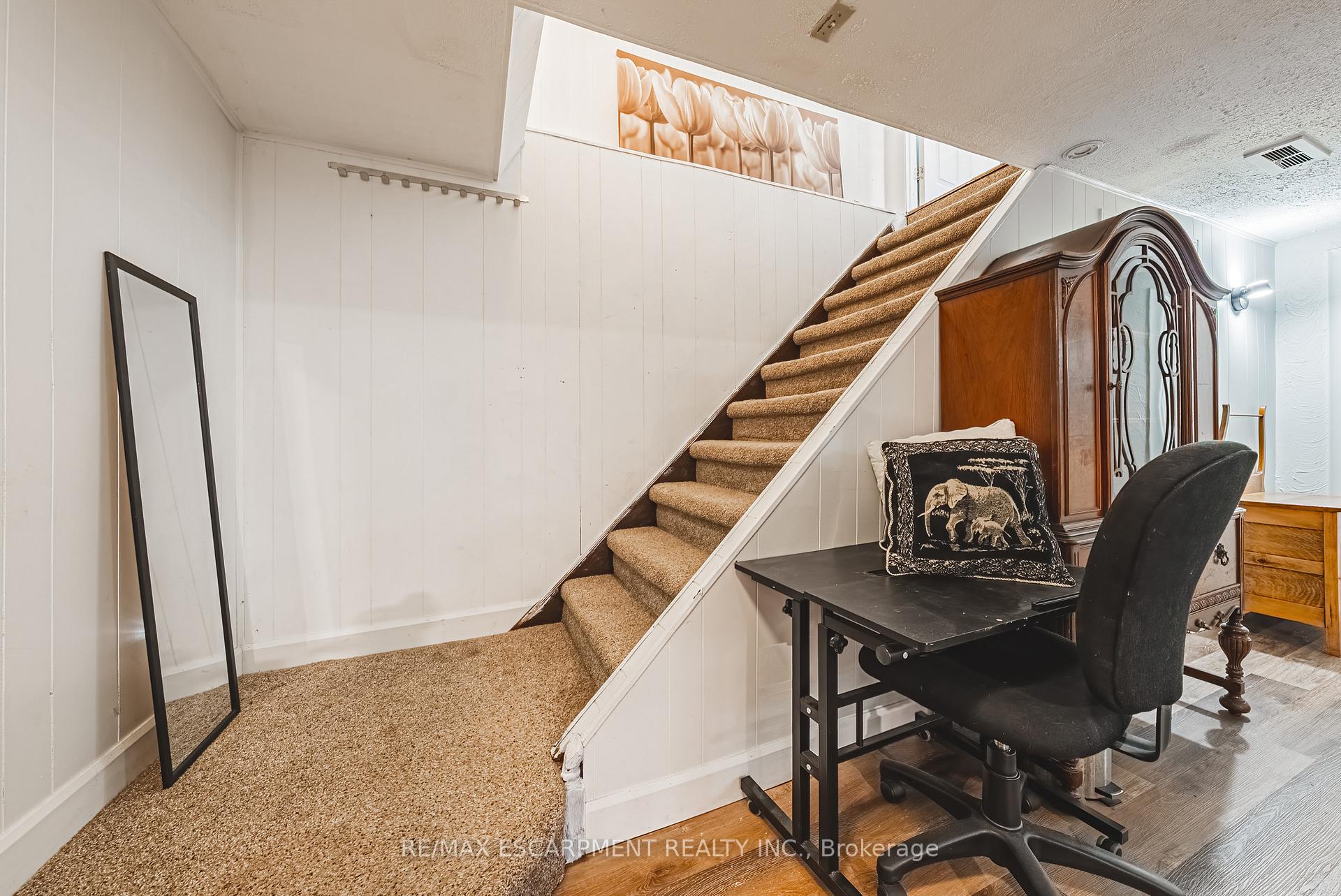 Photo 23 of 44 Billington Crescent, Hamilton, Berrisfield — HOMEH