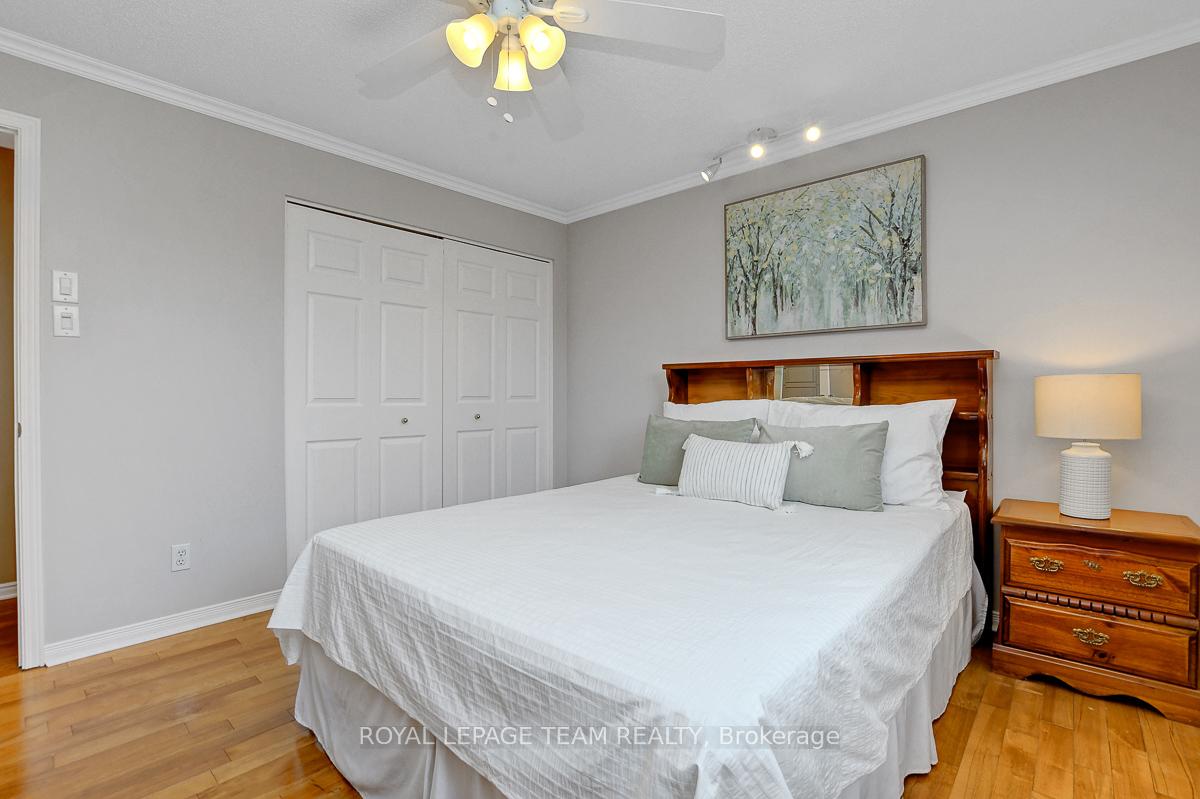 Photo 18 of 2833 Glenwood Drive, Ottawa, Metcalfe — HOMEH