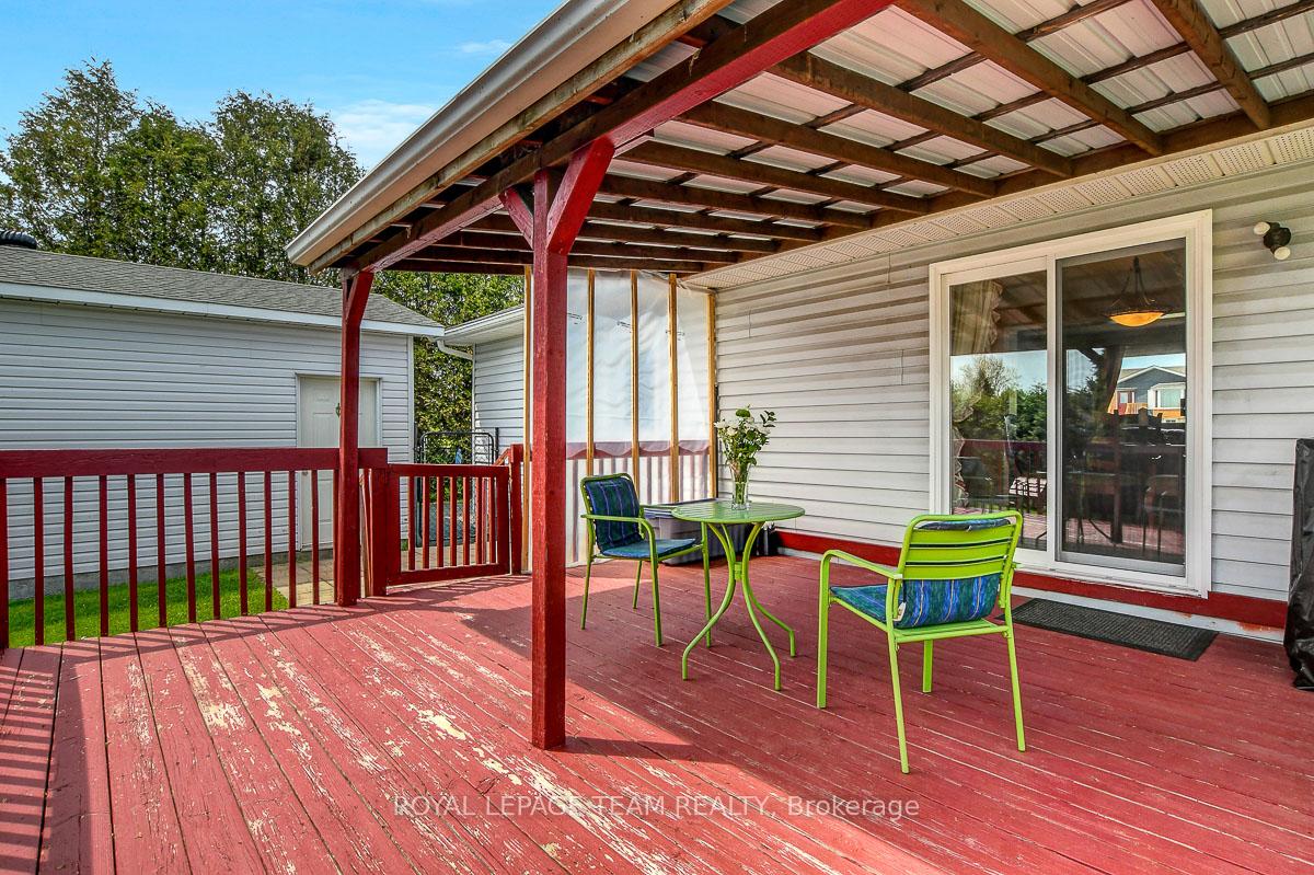 Photo 33 of 2833 Glenwood Drive, Ottawa, Metcalfe — HOMEH